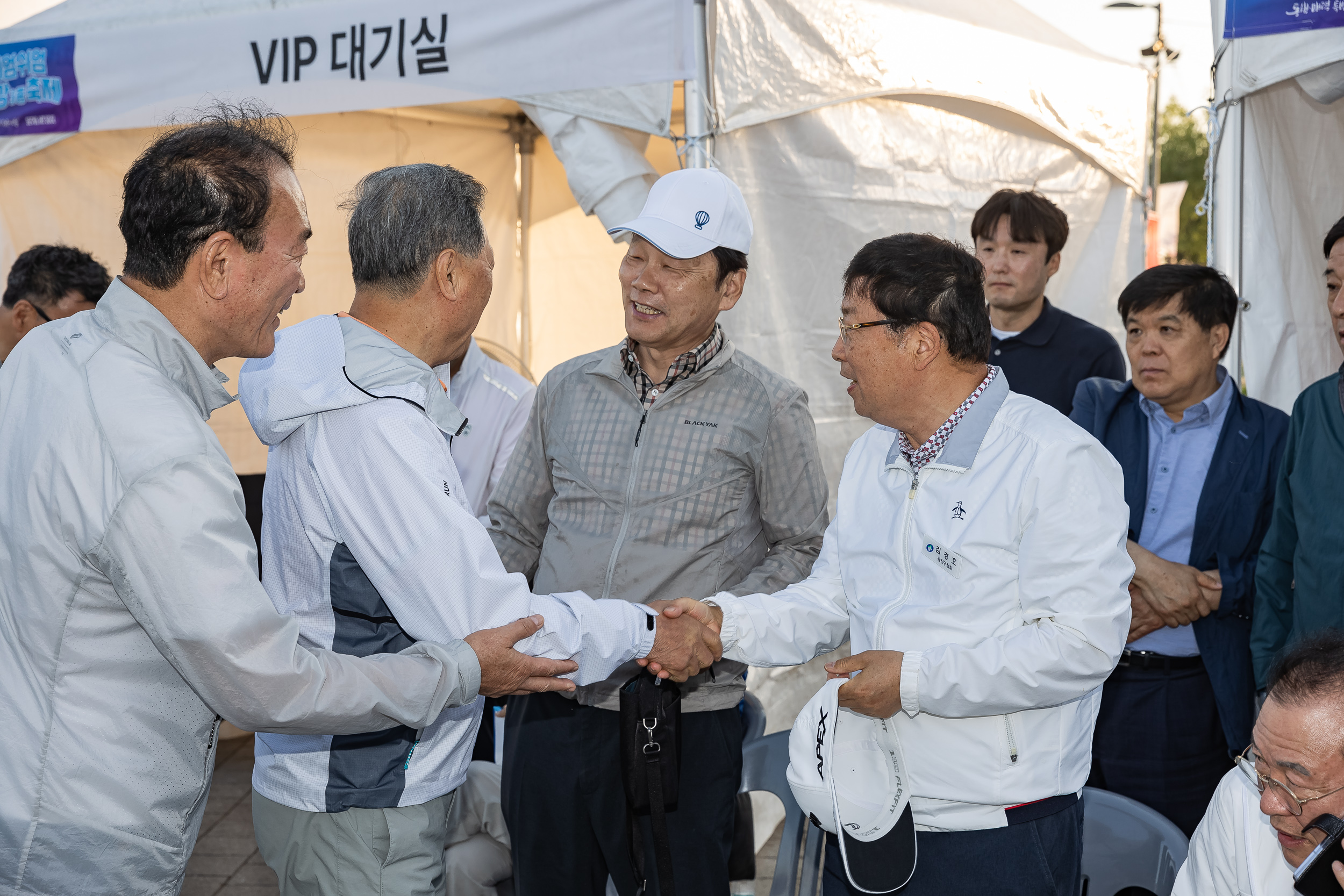 20240601-2024 제1회 쉬엄쉬엄 한강 3종 축제 개막식 240601_0013_G_105925.jpg