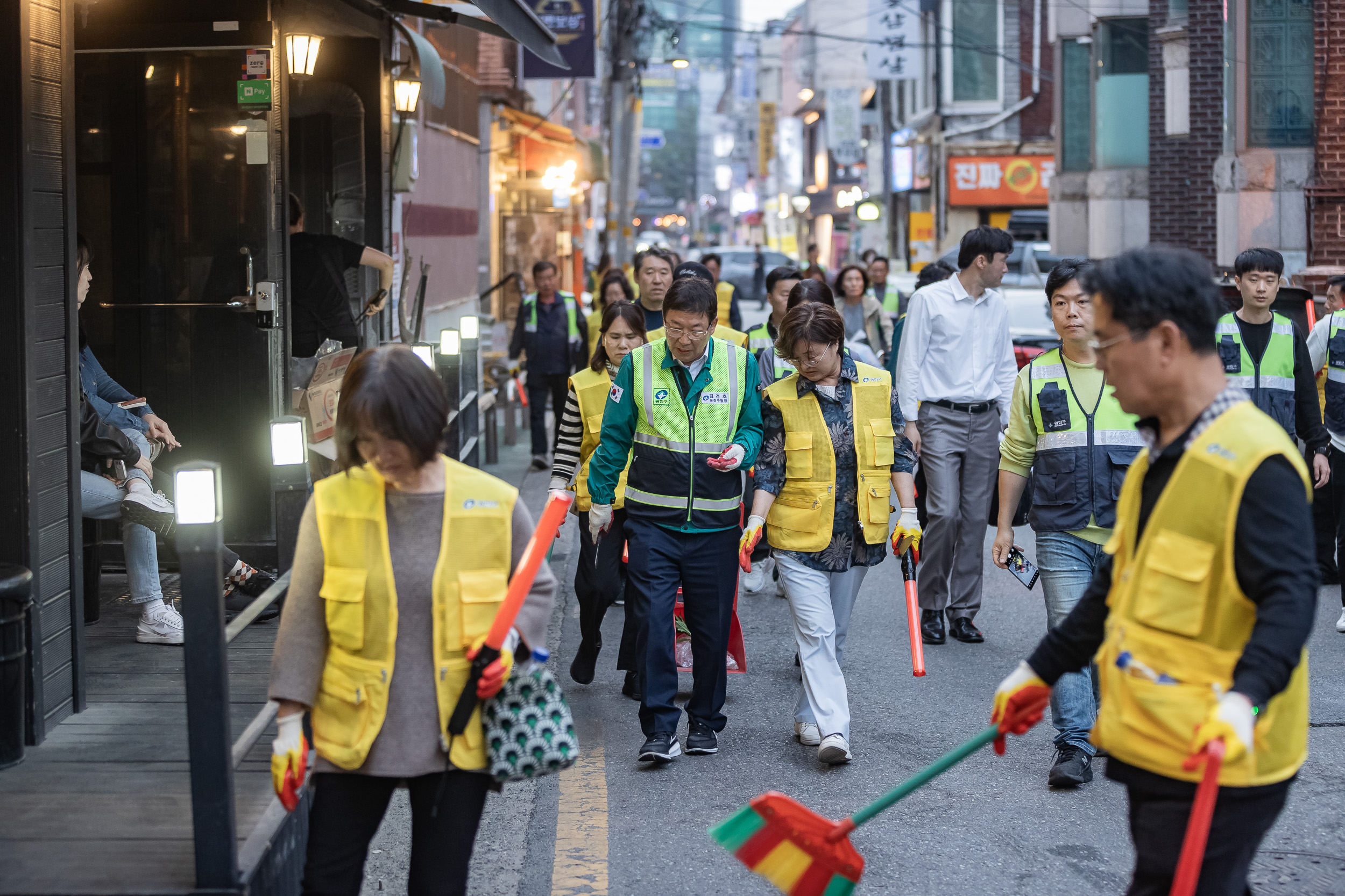 20240430-2024년 광진구 구의1동 주민합동 야간순찰 240430_0197-1_G_141109.jpg