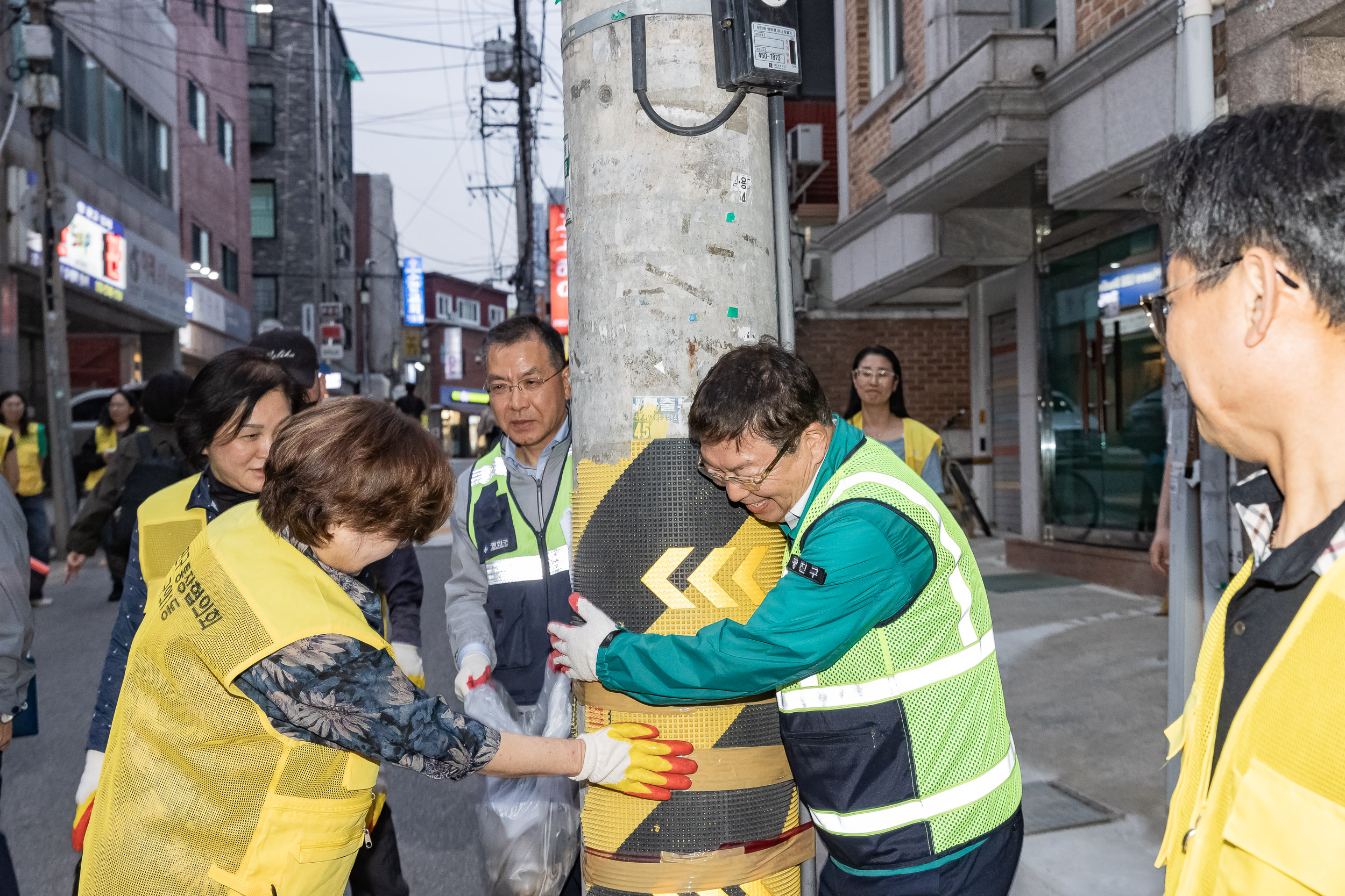 20240430-2024년 광진구 구의1동 주민합동 야간순찰 240430_0246-1_G_141110.jpg