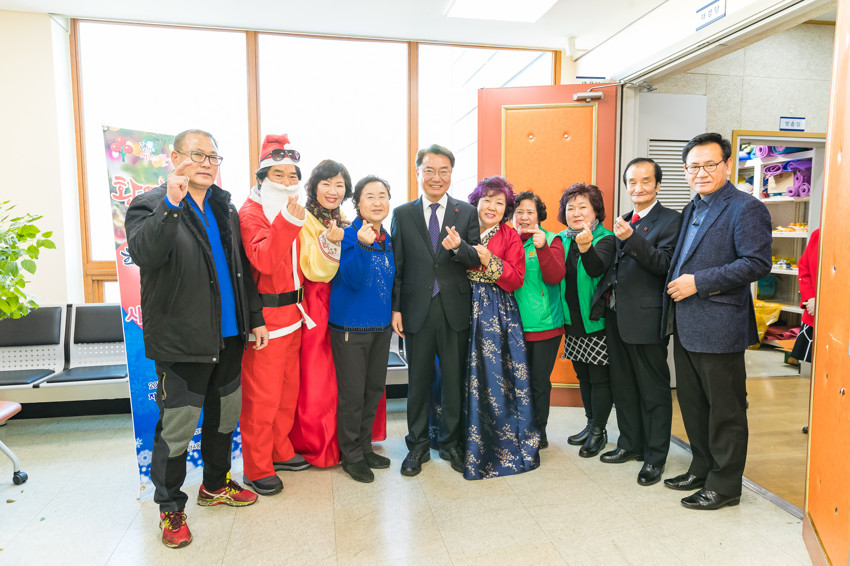 20181214-자양4동 사랑의 일일찻집 182633.jpg