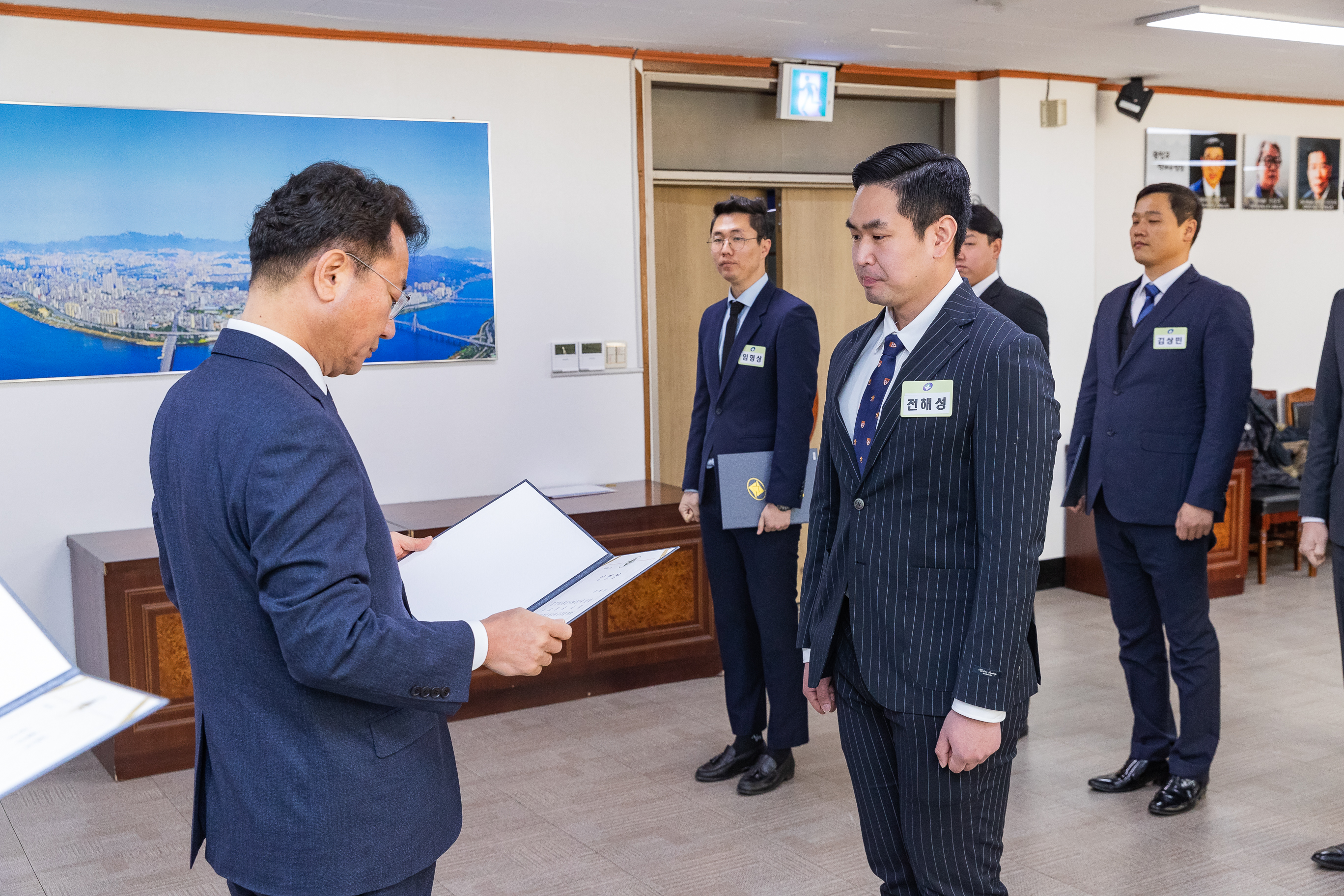 20181231-환경미화원 임명장 수여식 IB1_3833_S.jpg