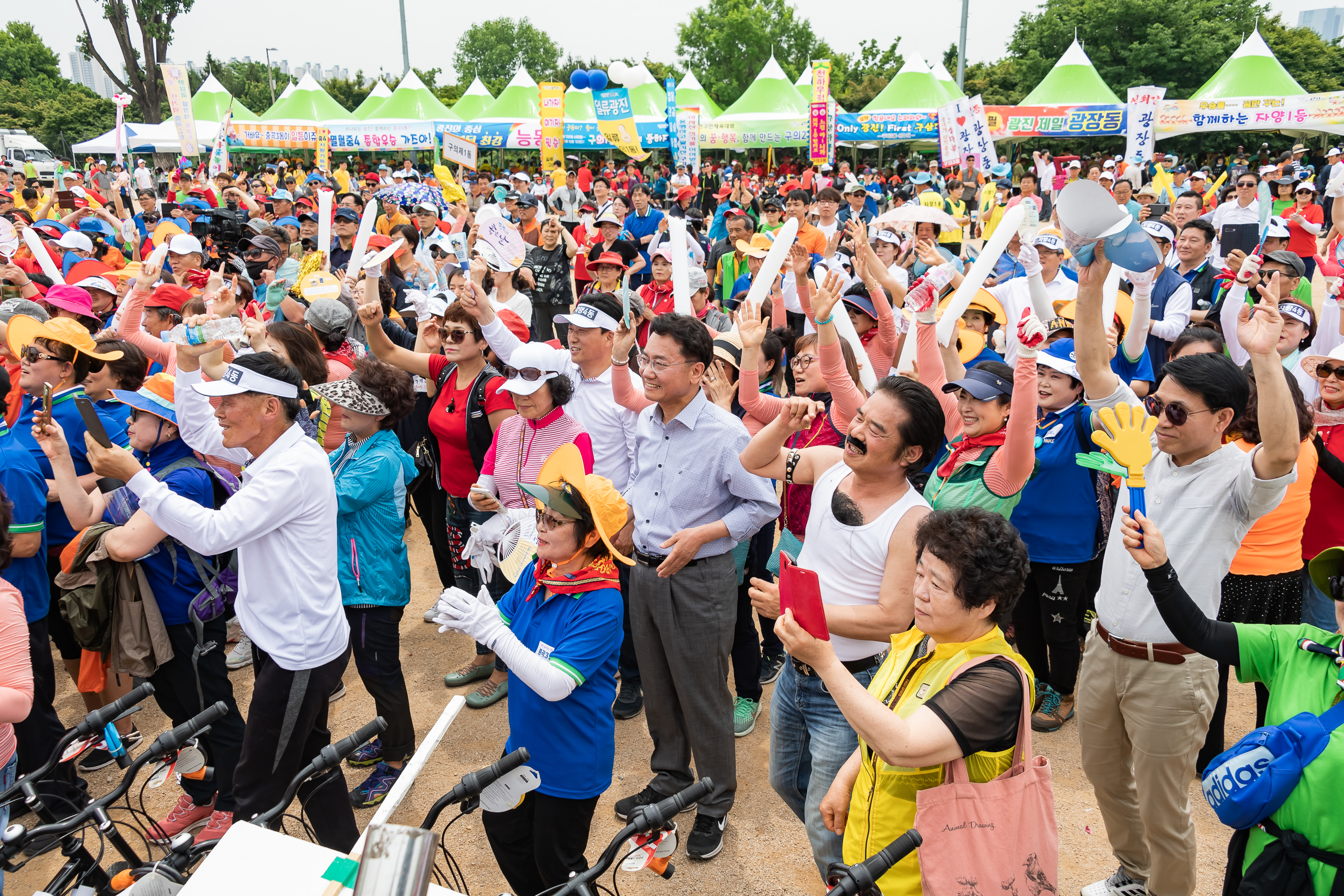 20190525-제24회 광진구민의 날 기념식 및 구민체육대회 434_20190525-62035_S_220232.jpg