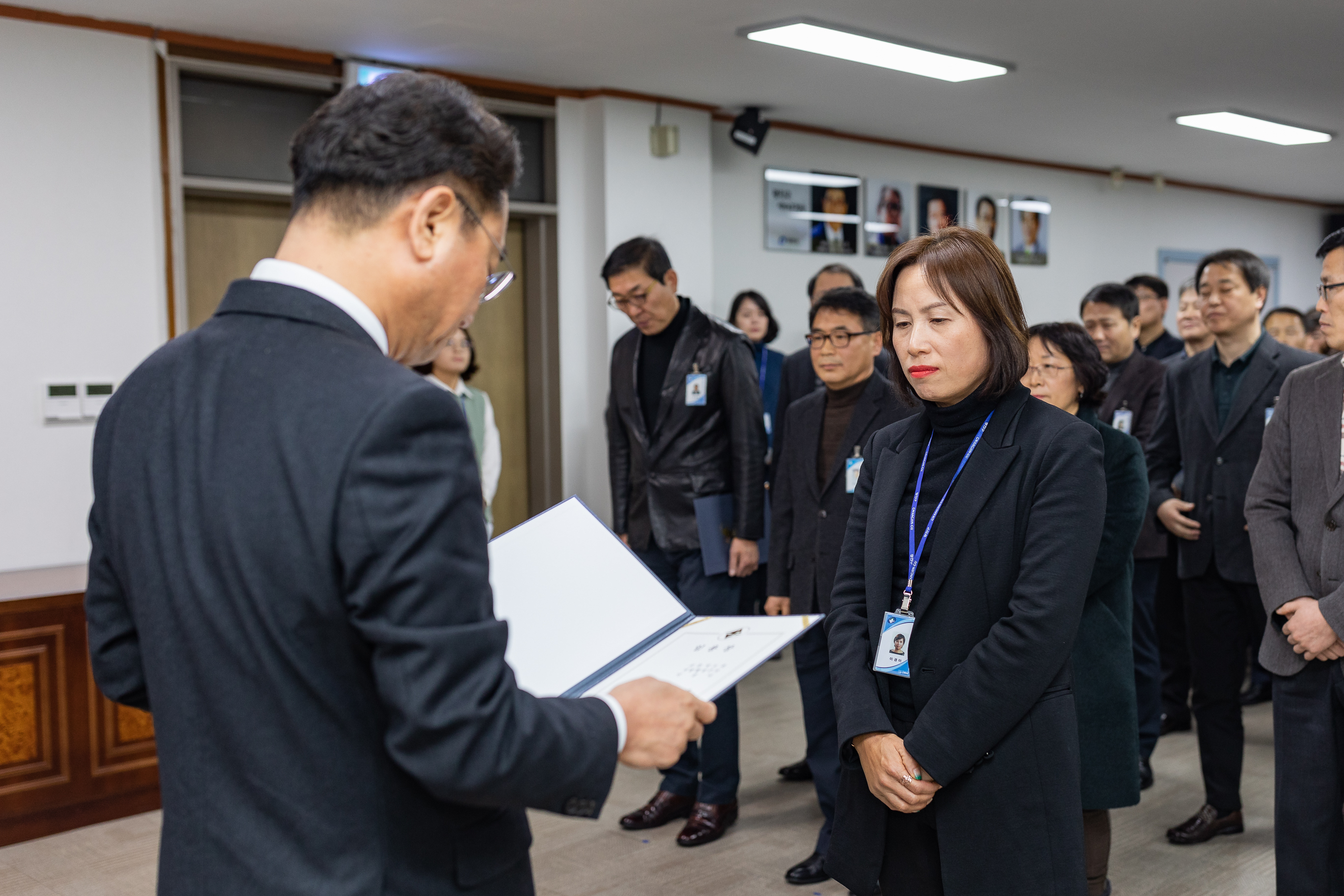 20190104-6급이상 공무원 보직임용 발령장 수여 IB5_9214_S.jpg