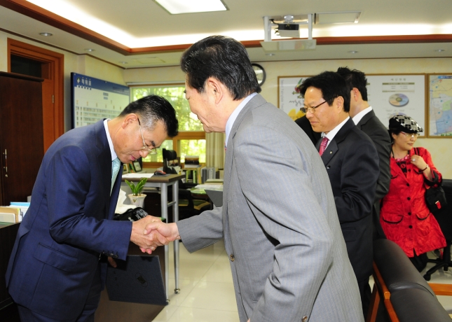 20120426-광진구 건축위원회 신규위원 위촉식 52709.JPG