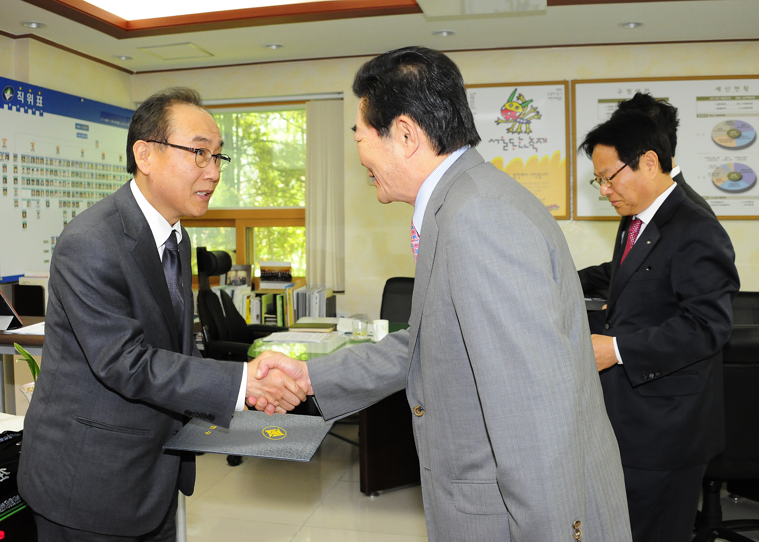 20120426-광진구 건축위원회 신규위원 위촉식 52700.JPG