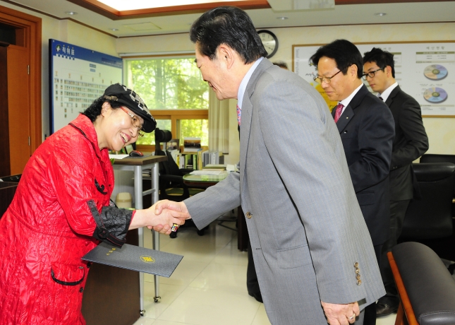 20120426-광진구 건축위원회 신규위원 위촉식 52703.JPG