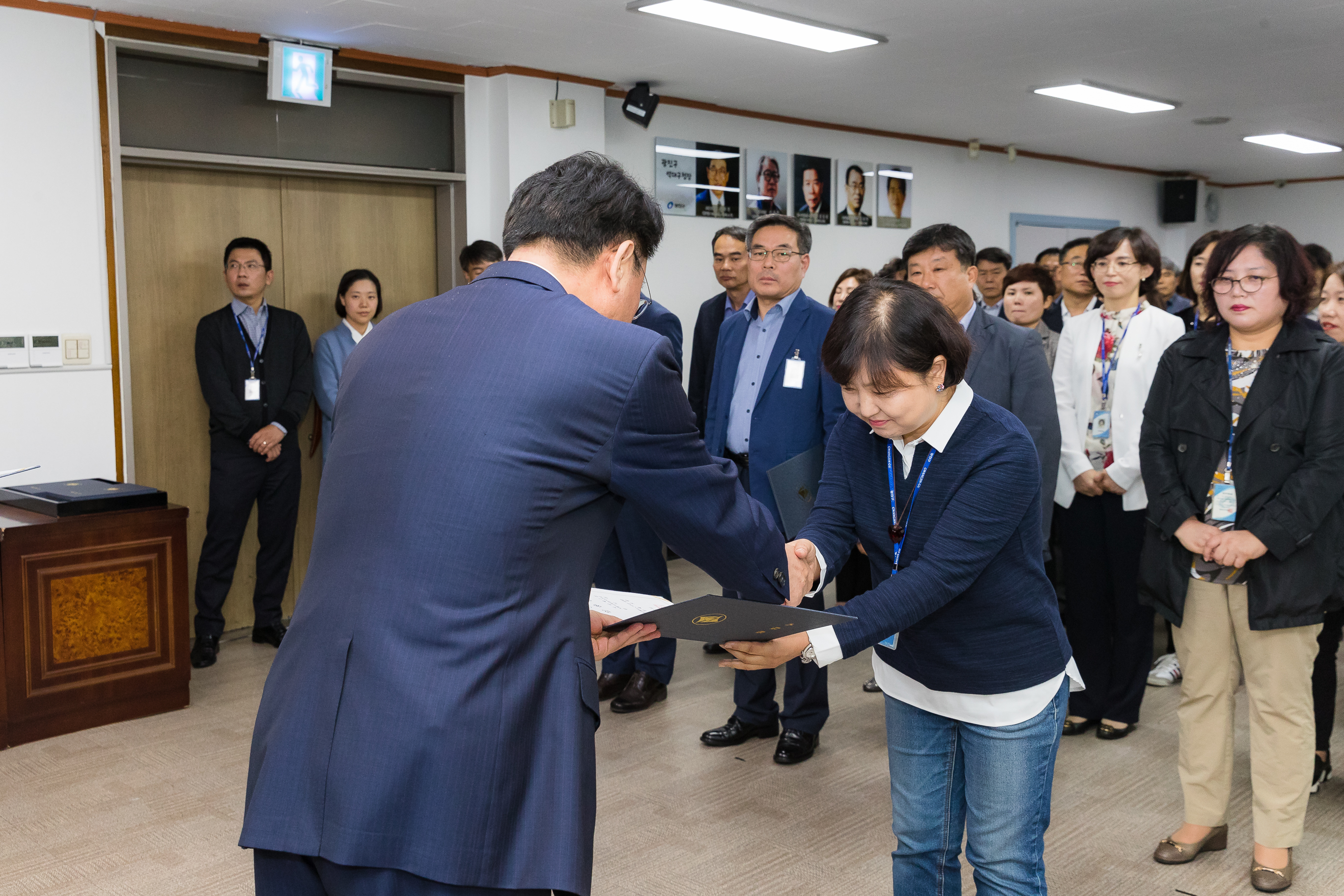 20181005-5급 이하 공무원 임용장 수여식 176232.jpg