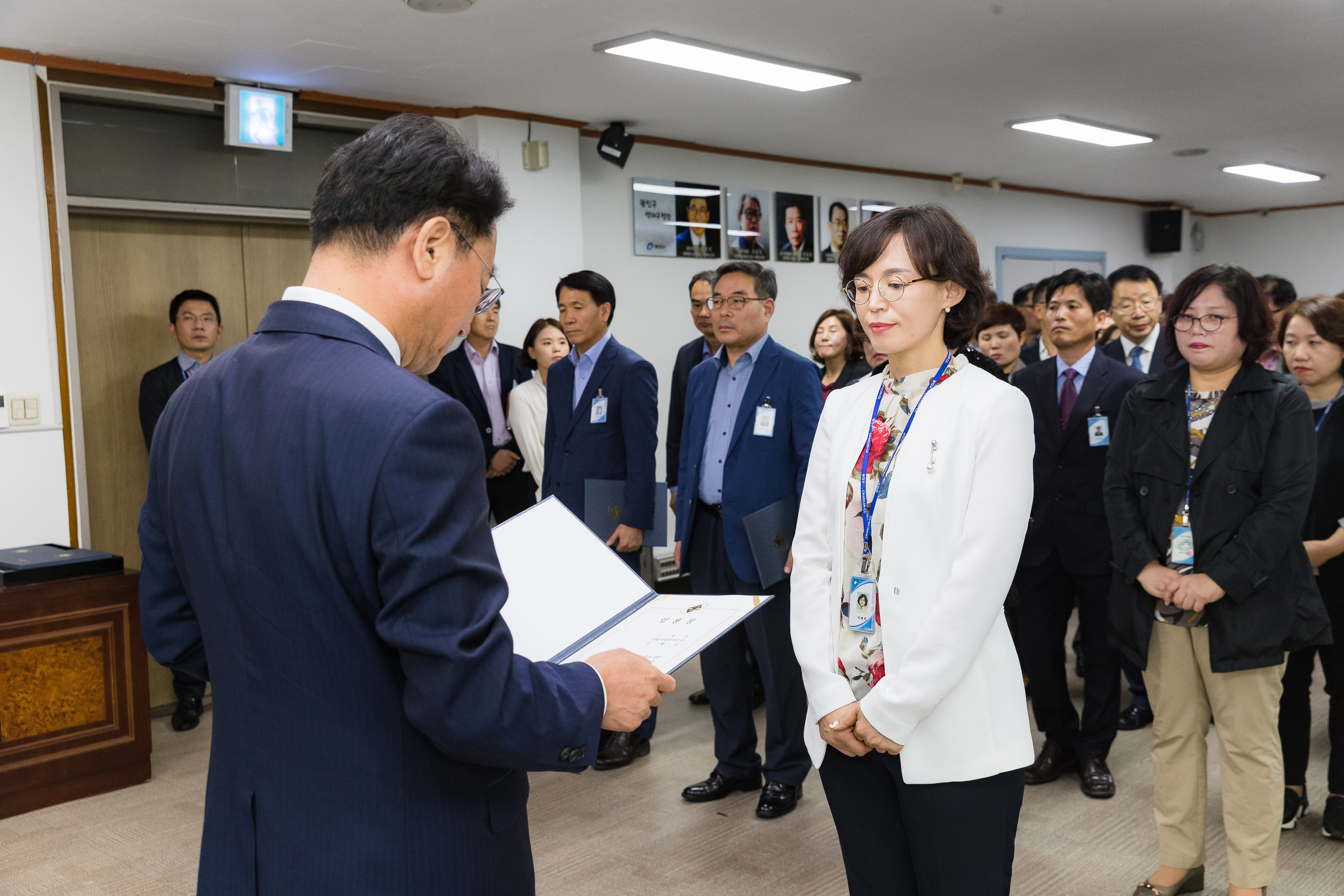 20181005-5급 이하 공무원 임용장 수여식 176236.jpg