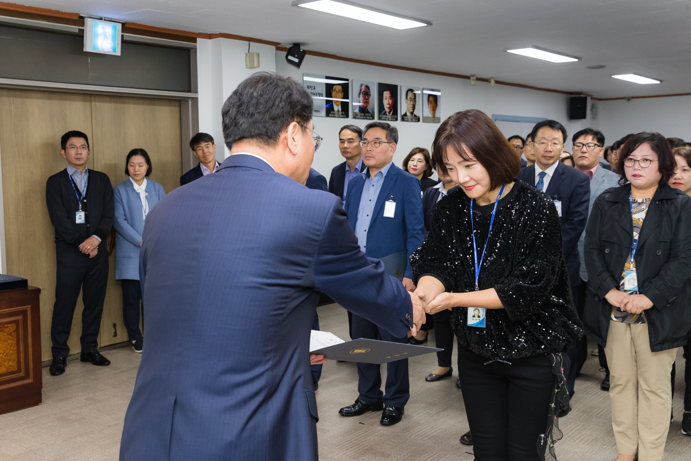 20181005-5급 이하 공무원 임용장 수여식 176241.jpg