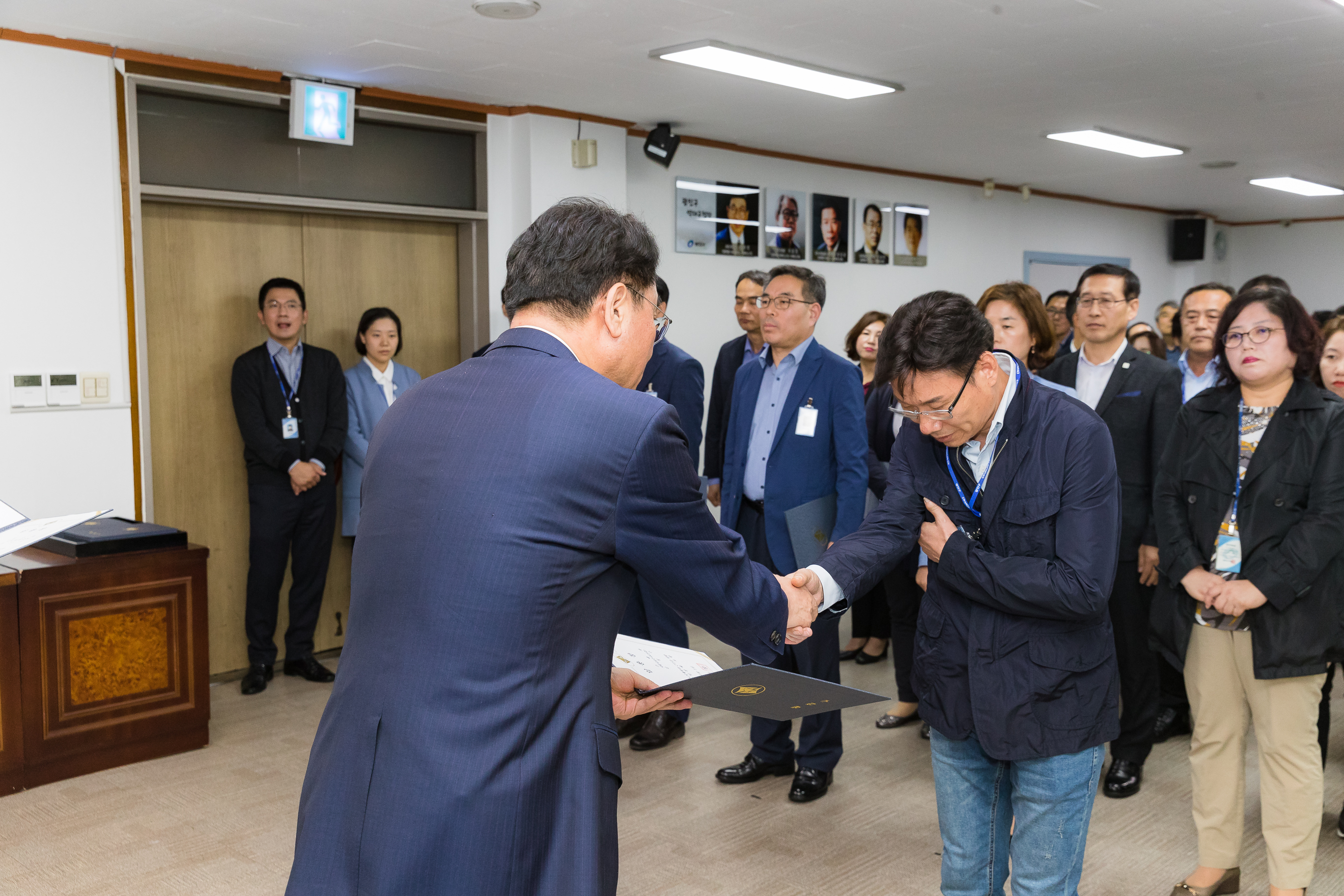 20181005-5급 이하 공무원 임용장 수여식 176253.jpg