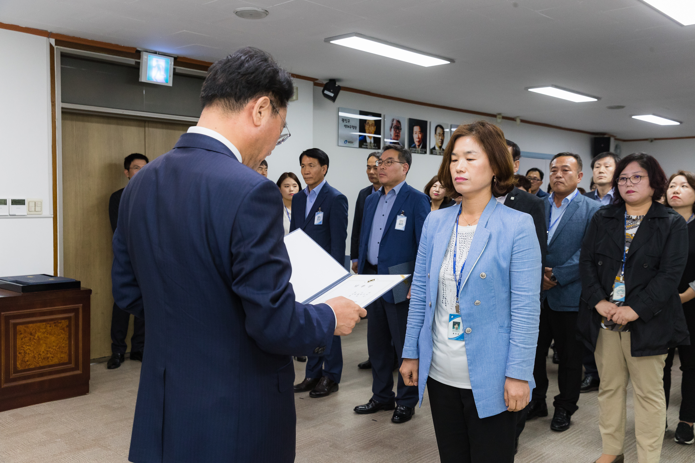 20181005-5급 이하 공무원 임용장 수여식 176254.jpg