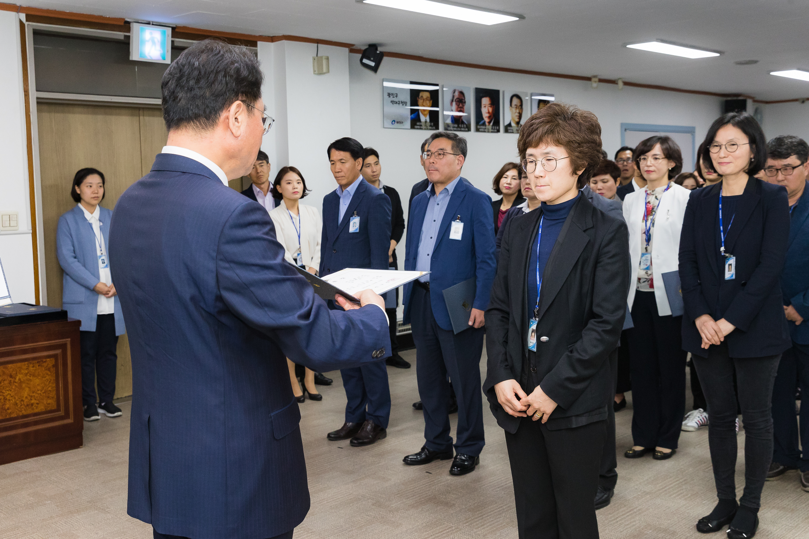 20181005-5급 이하 공무원 임용장 수여식 176277.jpg