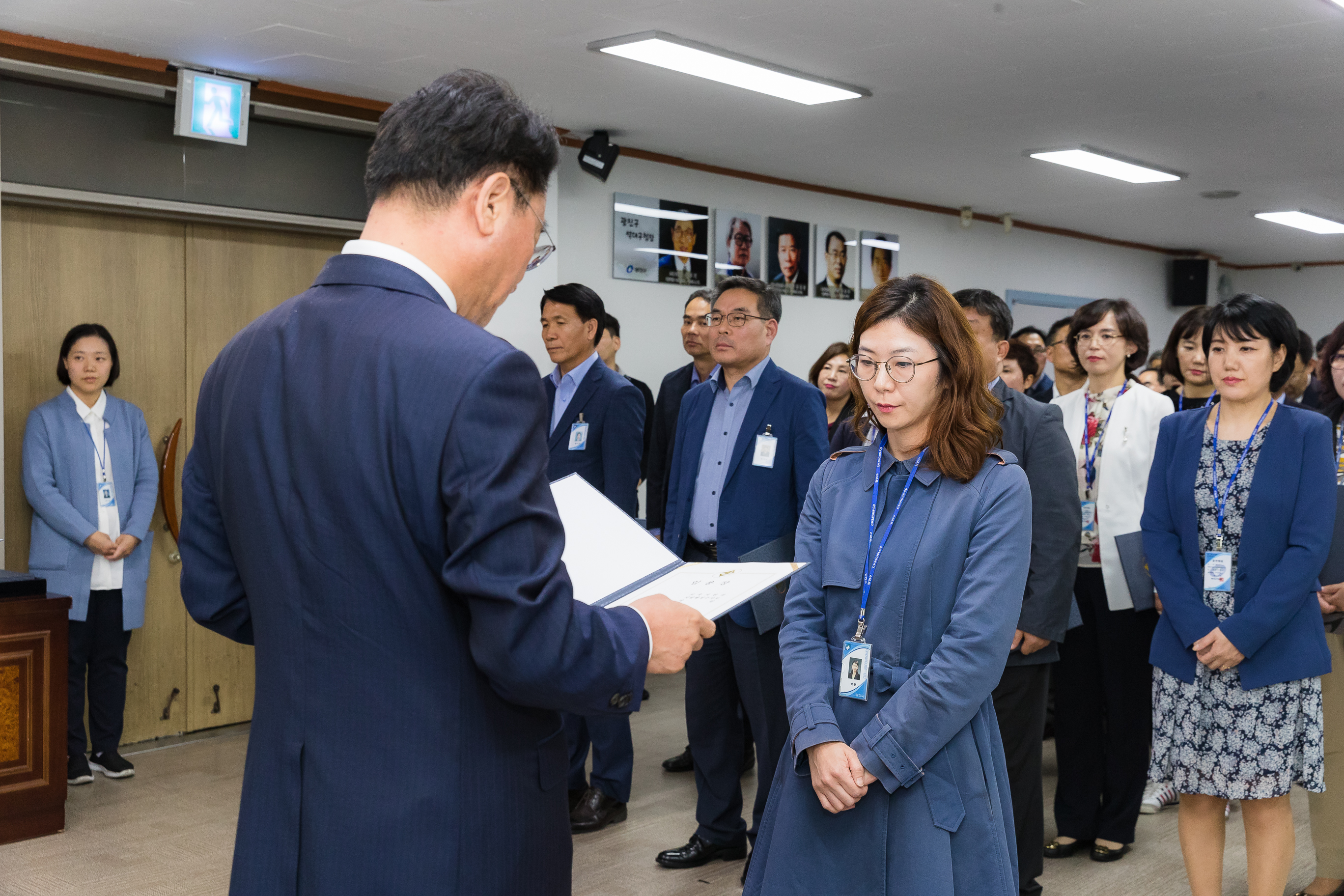 20181005-5급 이하 공무원 임용장 수여식 176295.jpg