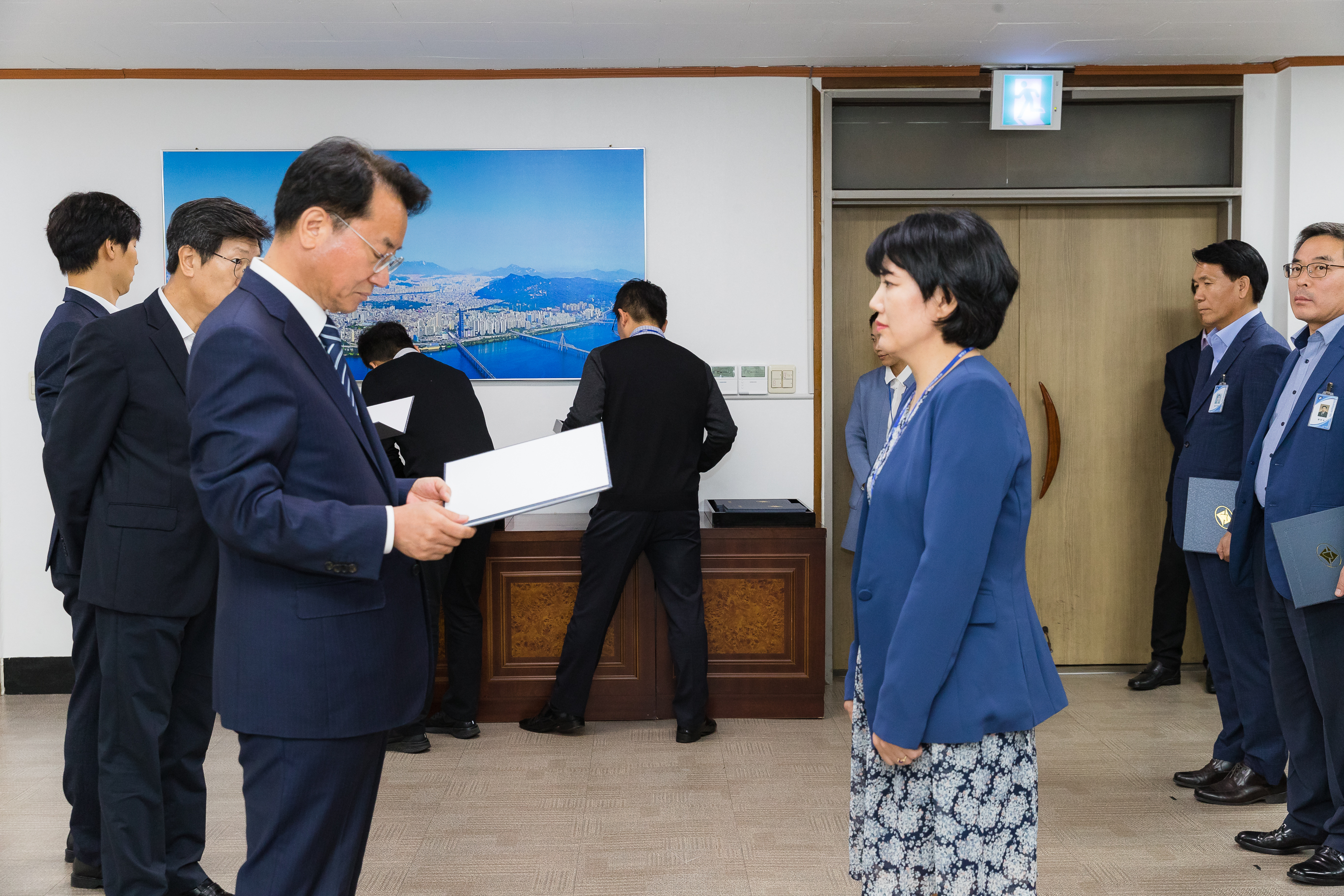 20181005-5급 이하 공무원 임용장 수여식 176299.jpg