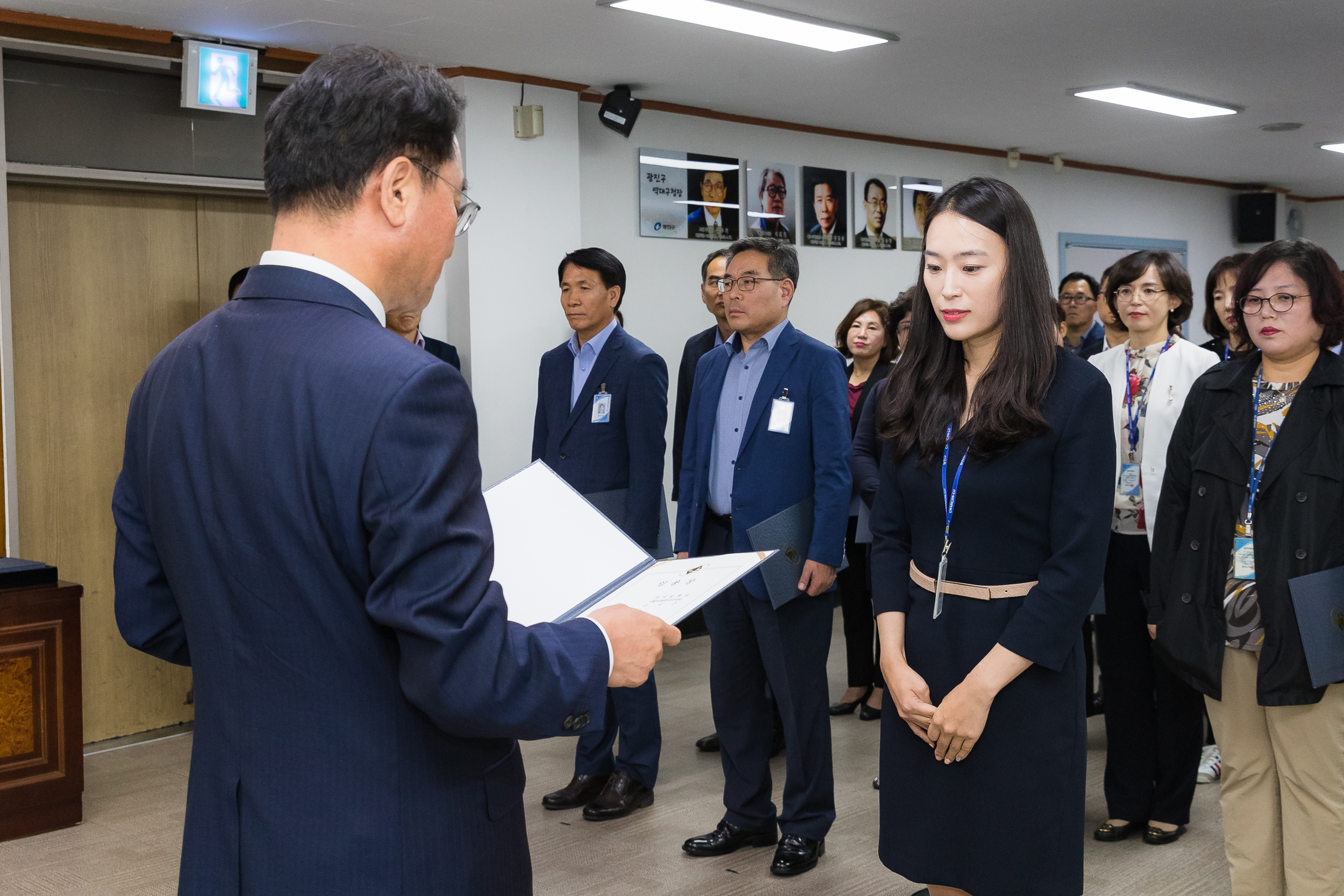 20181005-5급 이하 공무원 임용장 수여식 176333.jpg