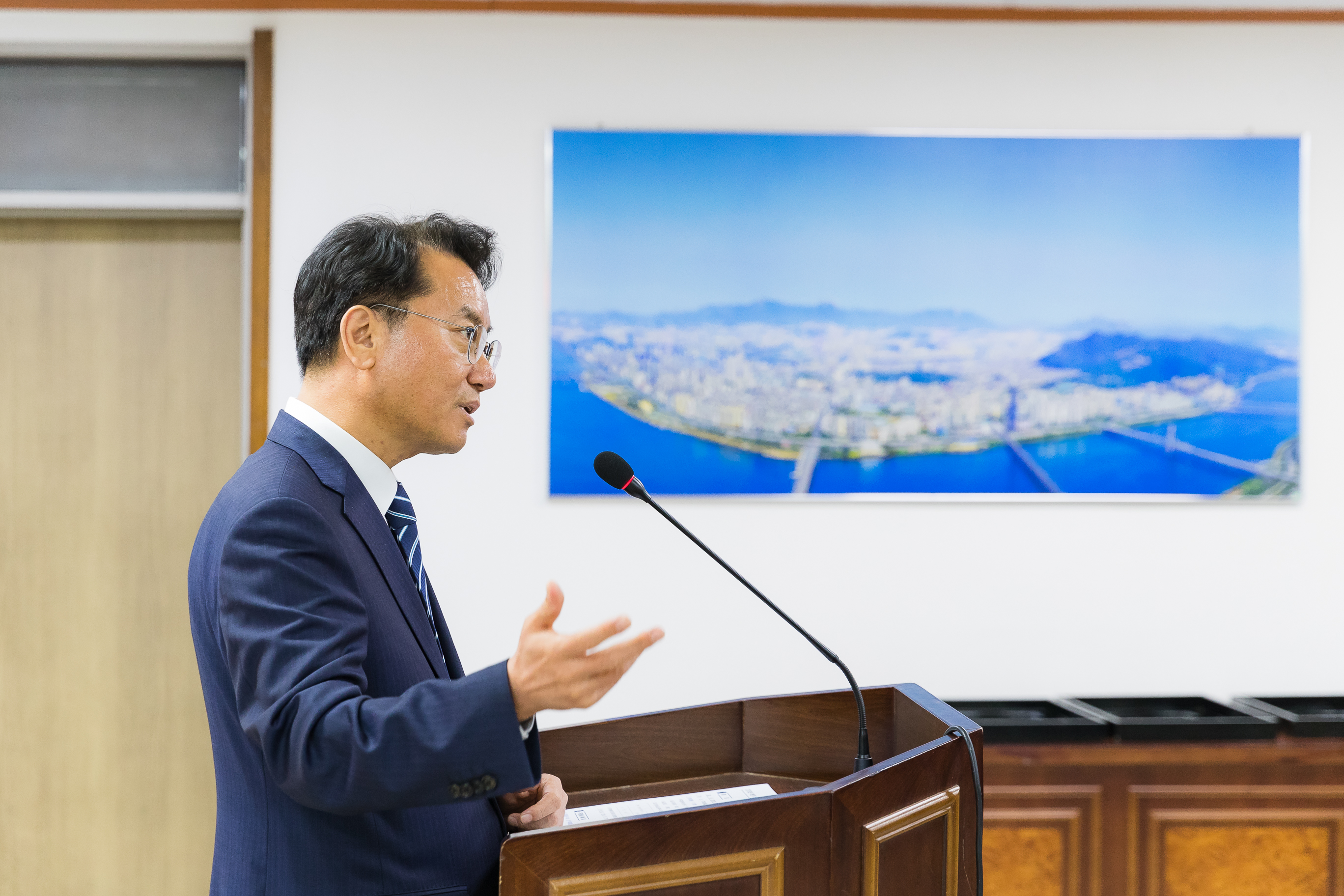 20181005-5급 이하 공무원 임용장 수여식 176416.jpg