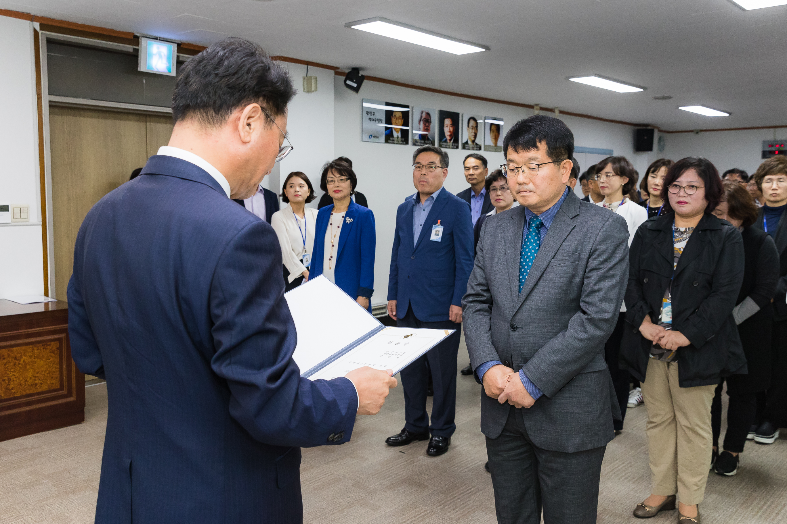 20181005-5급 이하 공무원 임용장 수여식 176190.jpg