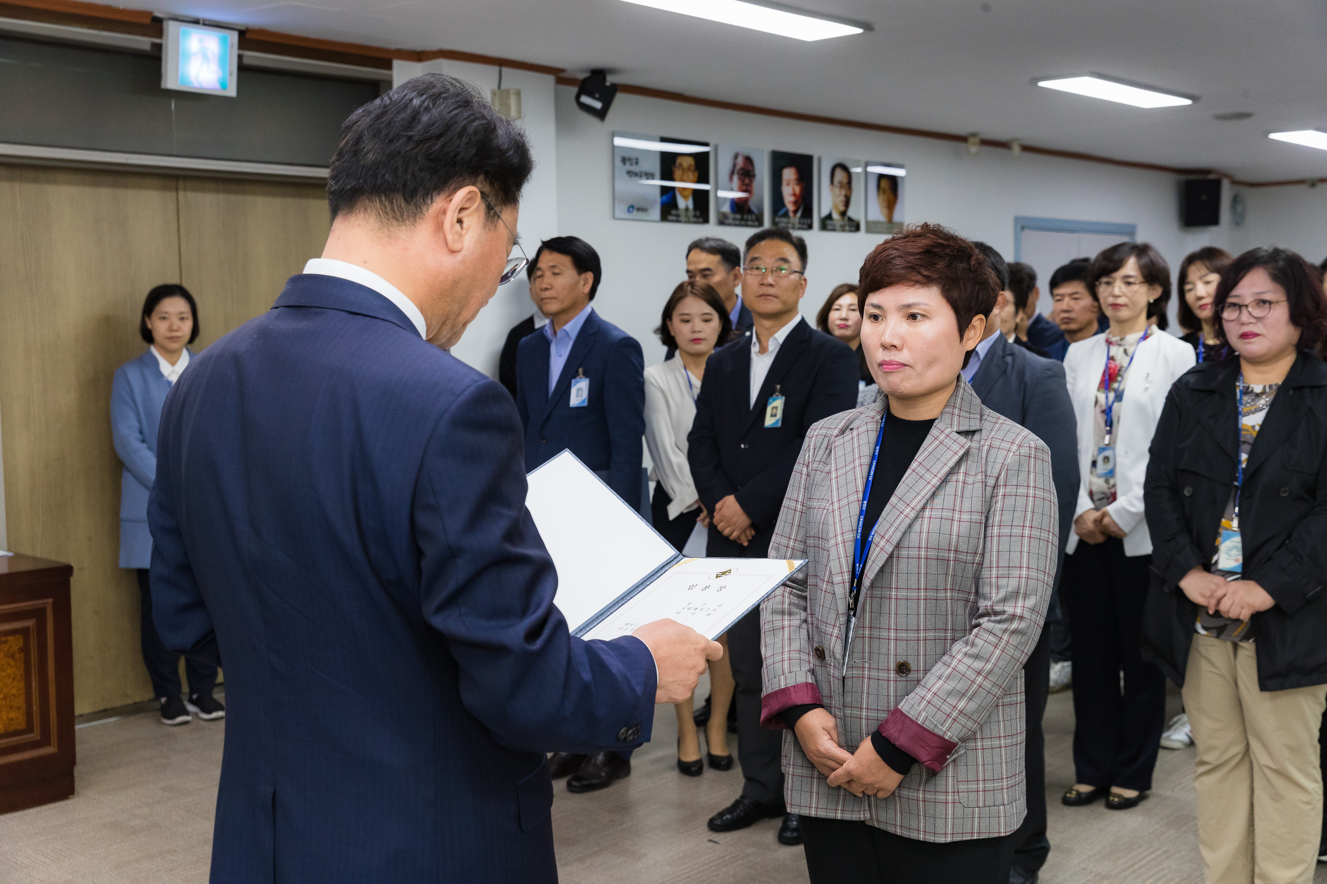 20181005-5급 이하 공무원 임용장 수여식 176203.jpg