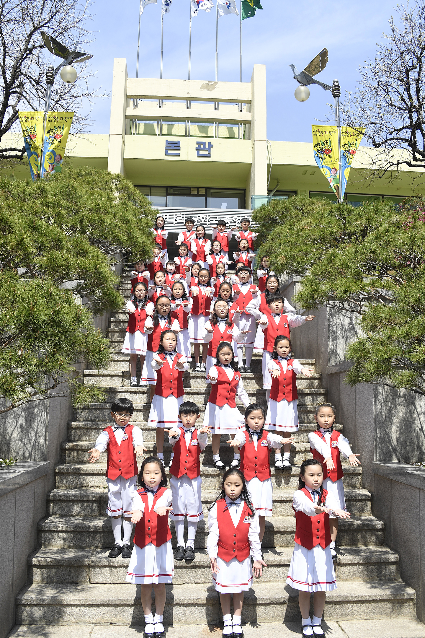 20180425-아우룸합창단 서울동화축제 버스킹 172469.jpg