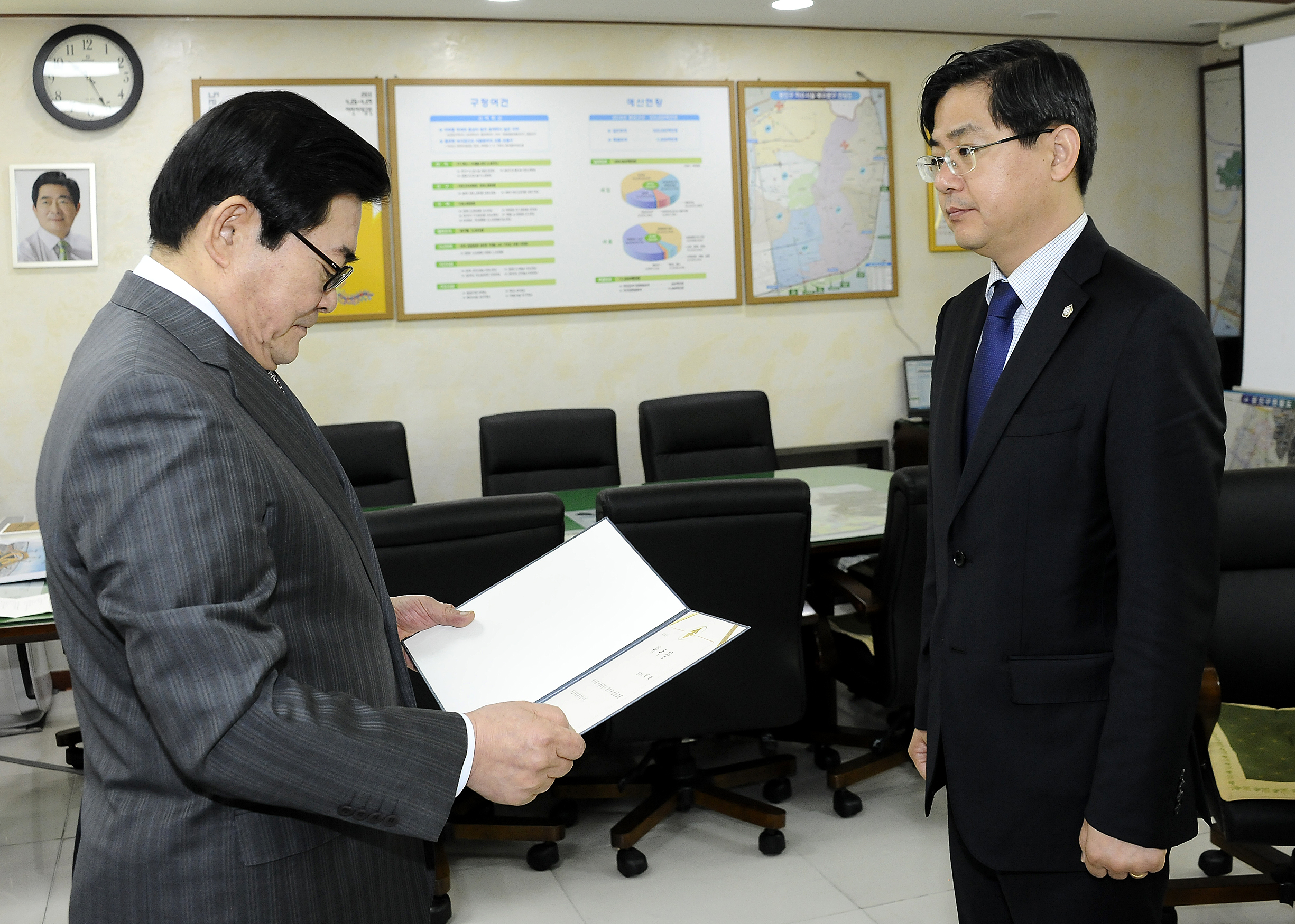 20140401-고문변호사 위촉장 전달식 98439.JPG
