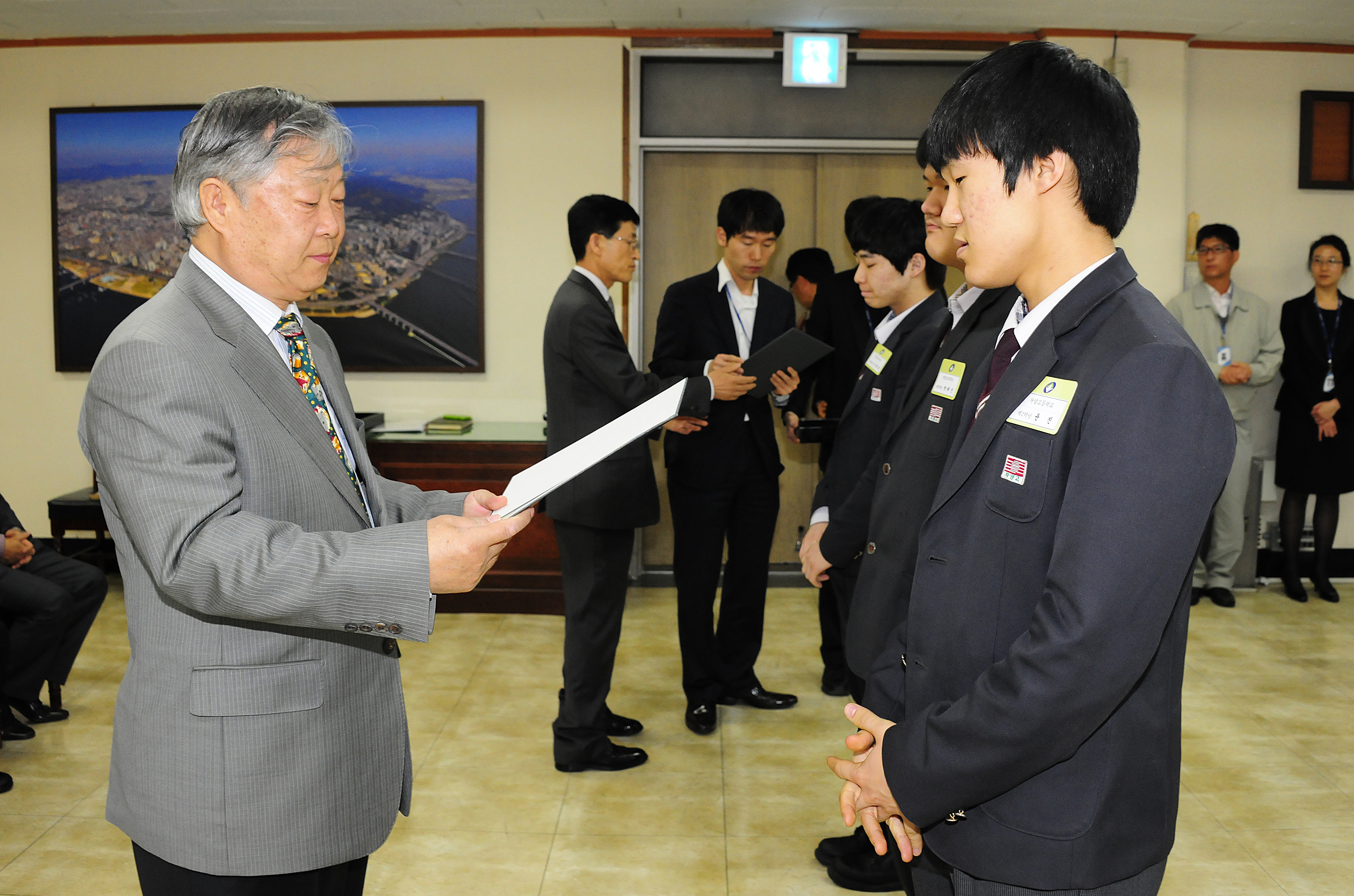 20120416-광진구 장학위원회 장학증서 수여식 51719.JPG