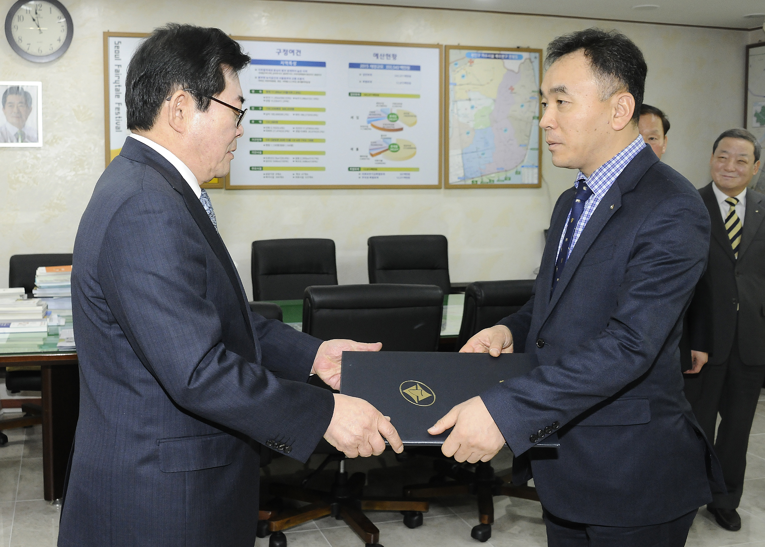 20150320-임용장 수여식 115053.JPG