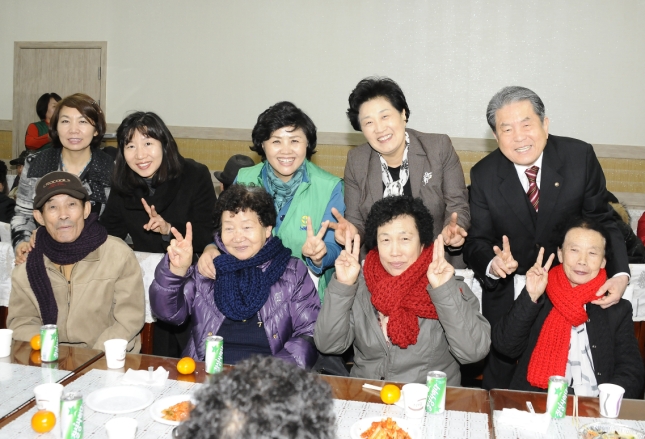 20131126-새마을부녀회 사랑의 목도리 전달식