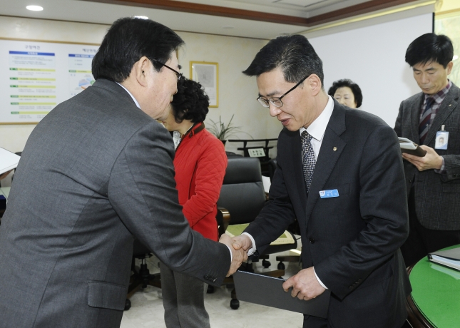 20160224-아차산해맞이 축제 유공자표창 및 감사패수여 134289.JPG