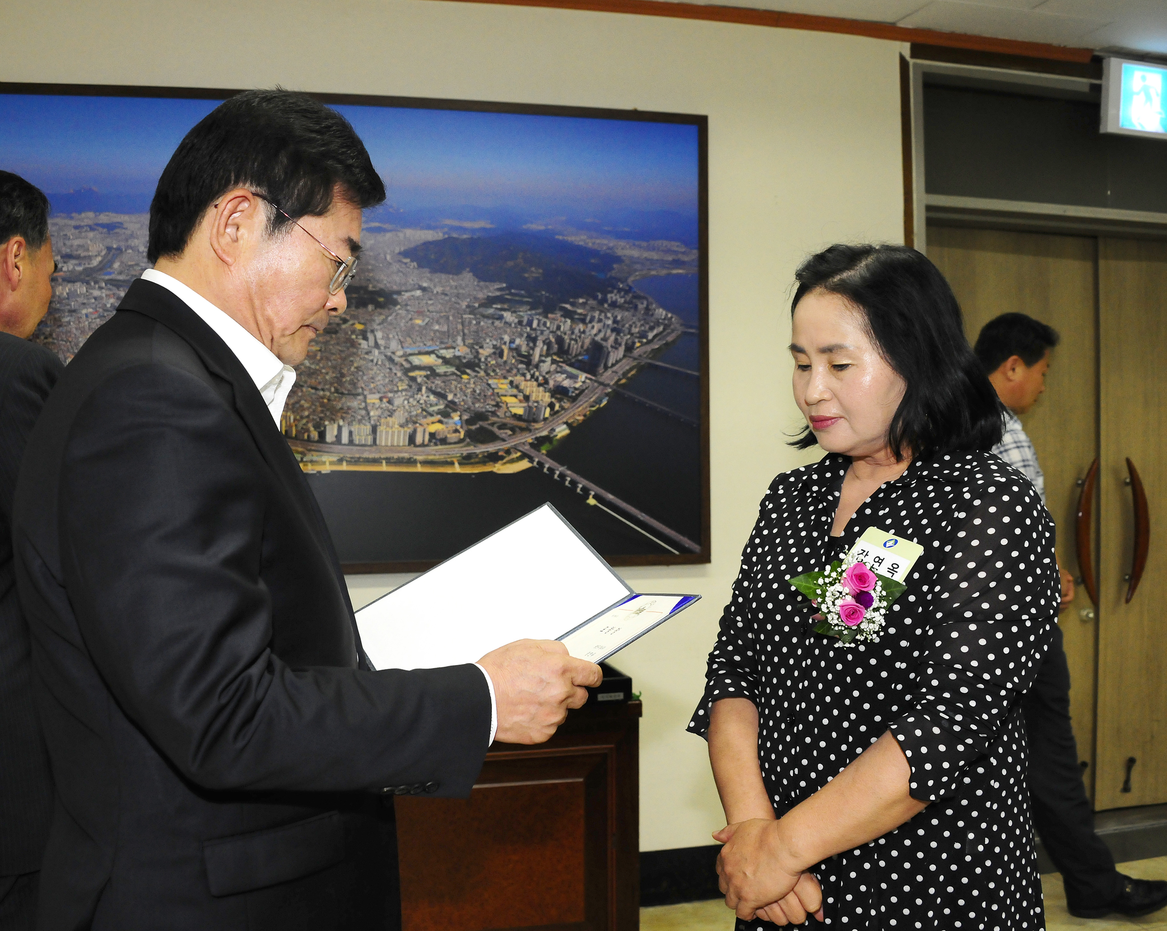20120629-6월 정기구민표창 57163.JPG