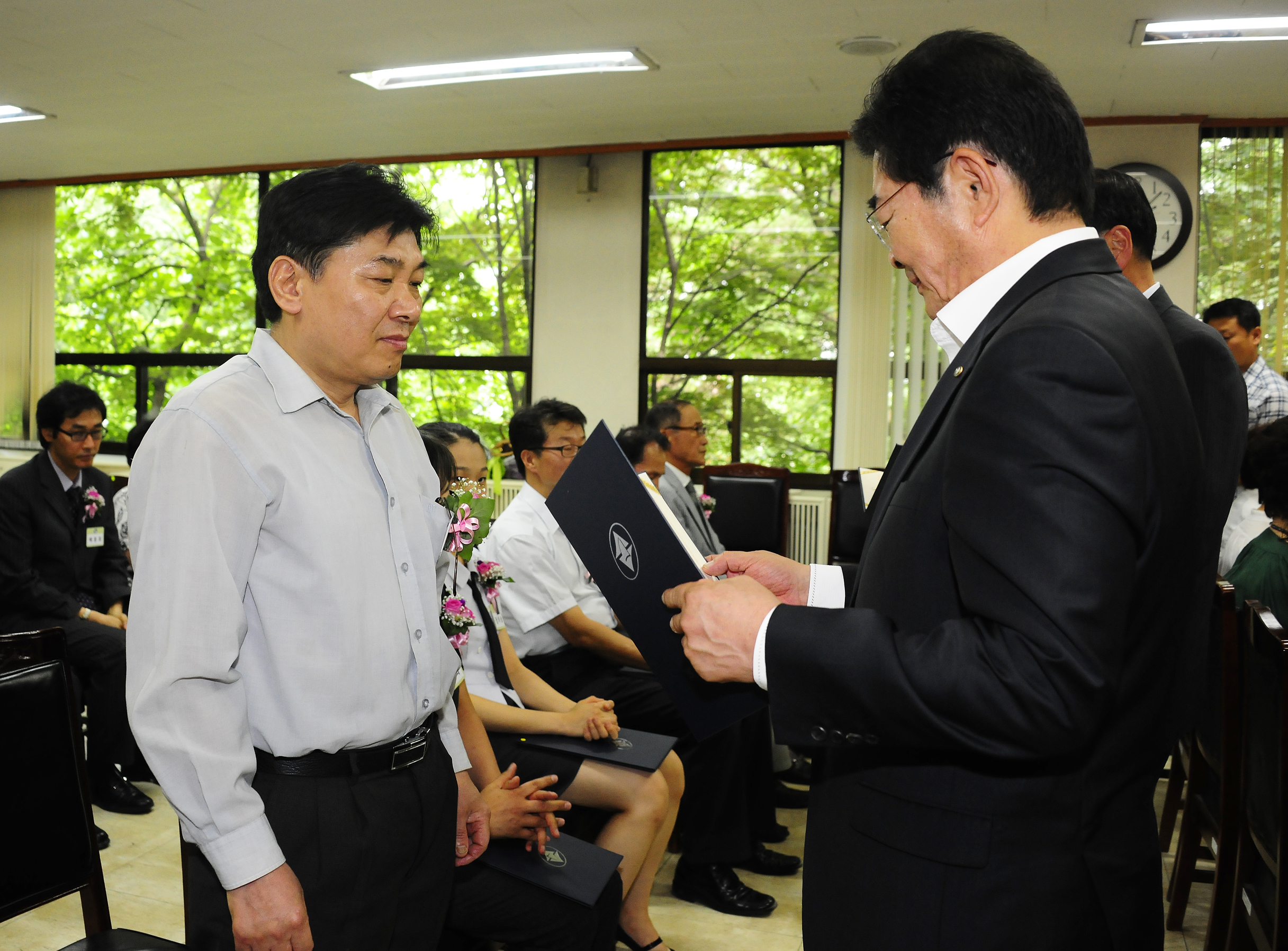 20120629-6월 정기구민표창 57197.JPG