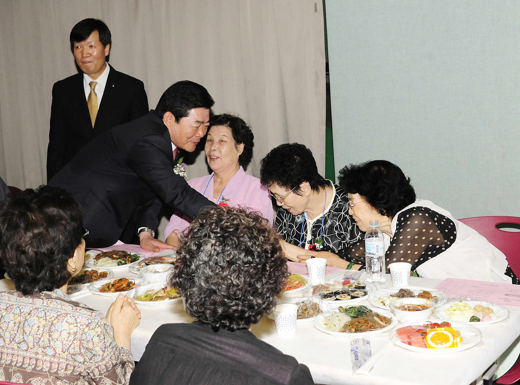 20120508-제8회 만수무강 칠 팔순잔치 53687.JPG
