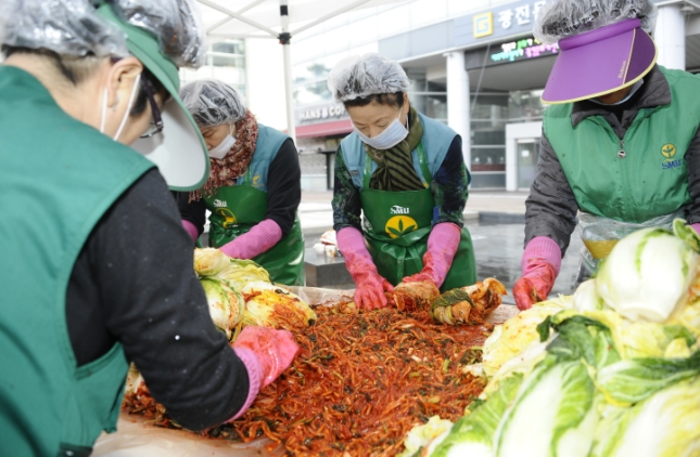 20151111-사랑의 김장 담가 드리기 128467.JPG