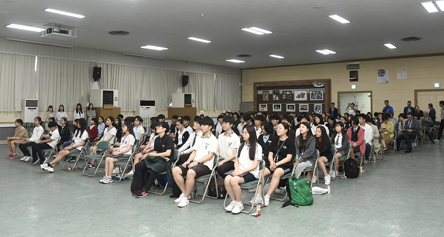 20180518-광진구 모범청소년 표창장 수여식 173571.jpg