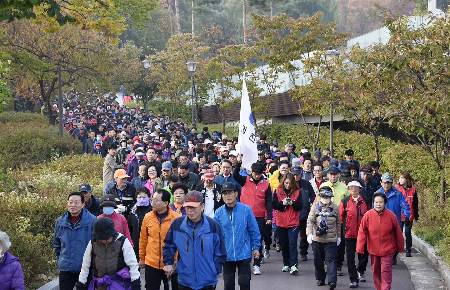 20171025-광진구민 한가족 건강 걷기대회 163319.jpg