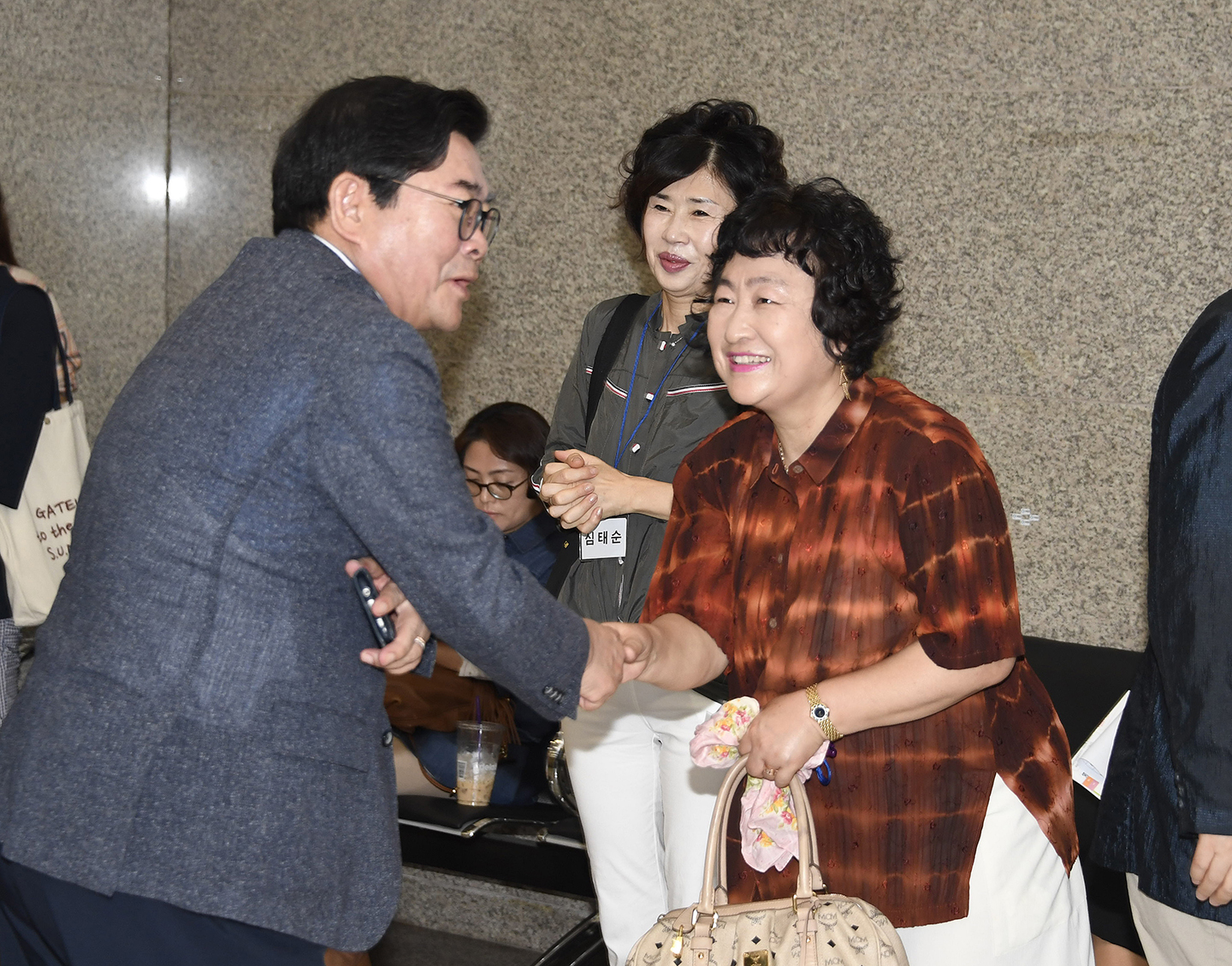 20170909-제1회 광진구민 원탁토론 타운홀 미팅 160209.jpg