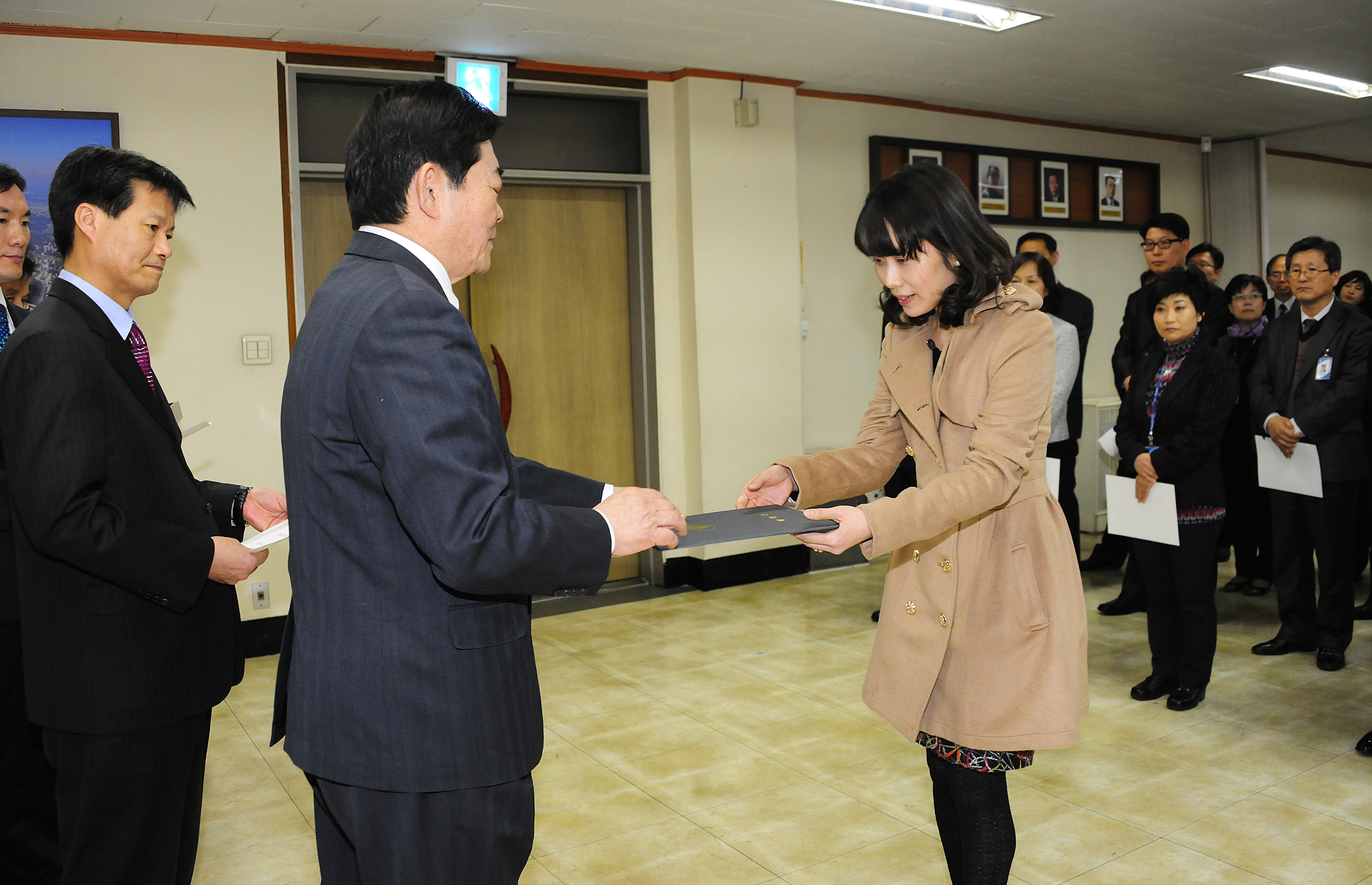 20120312-6급이하공무원 전입 및 승진 전보 발령 50801.JPG