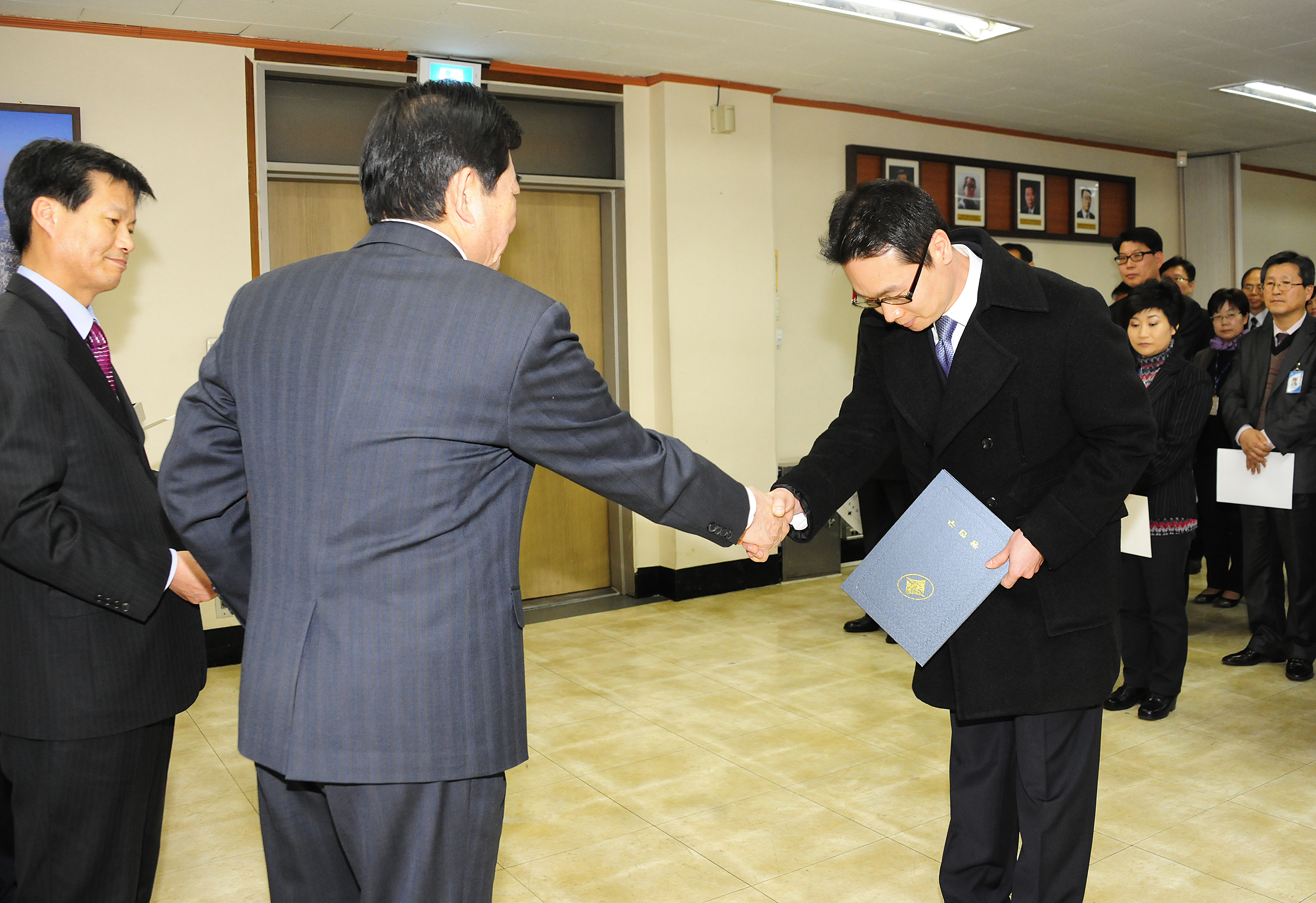 20120312-6급이하공무원 전입 및 승진 전보 발령 50817.JPG