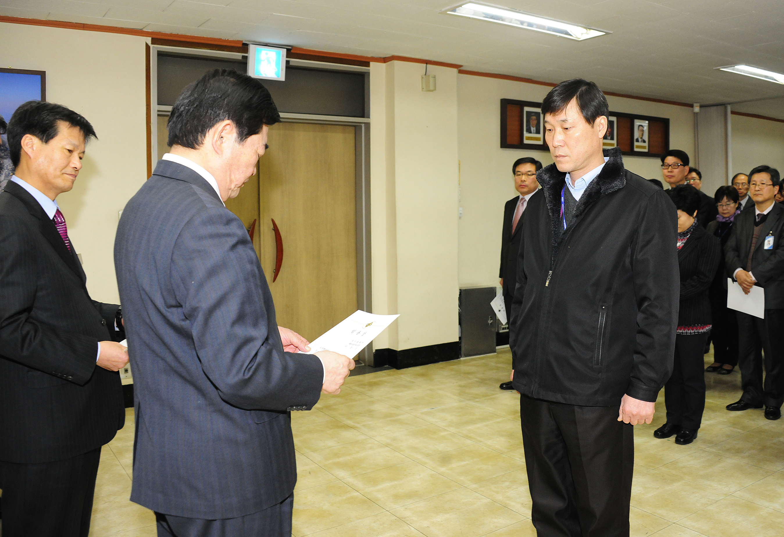 20120312-6급이하공무원 전입 및 승진 전보 발령 50758.JPG