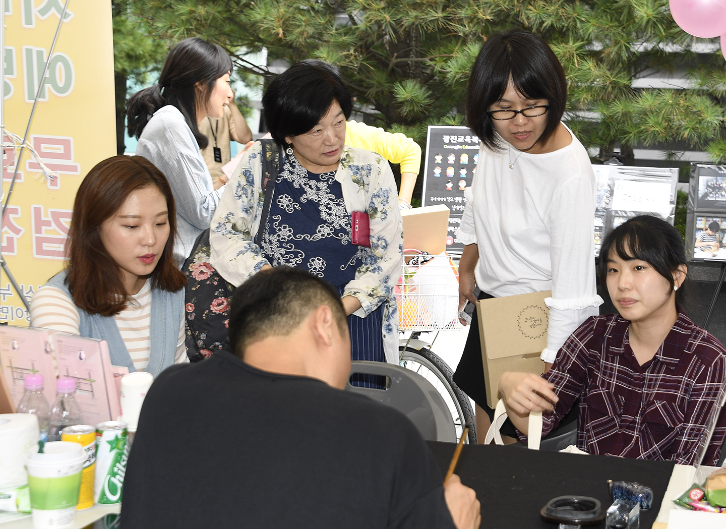 20170907-제18회 사회복지의 날 기념 복지박람회 160084.jpg