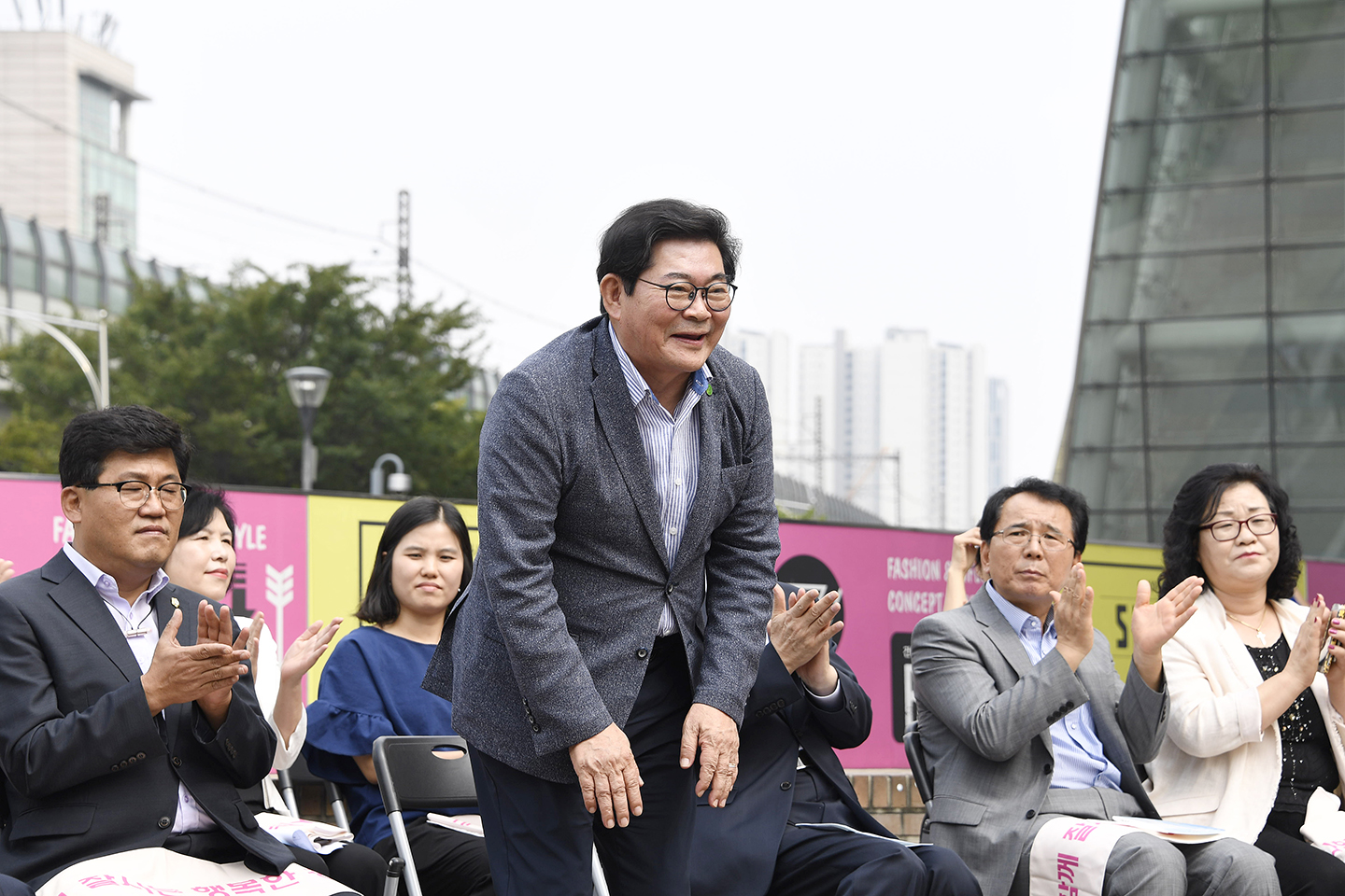 20170907-제18회 사회복지의 날 기념 복지박람회 160126.jpg