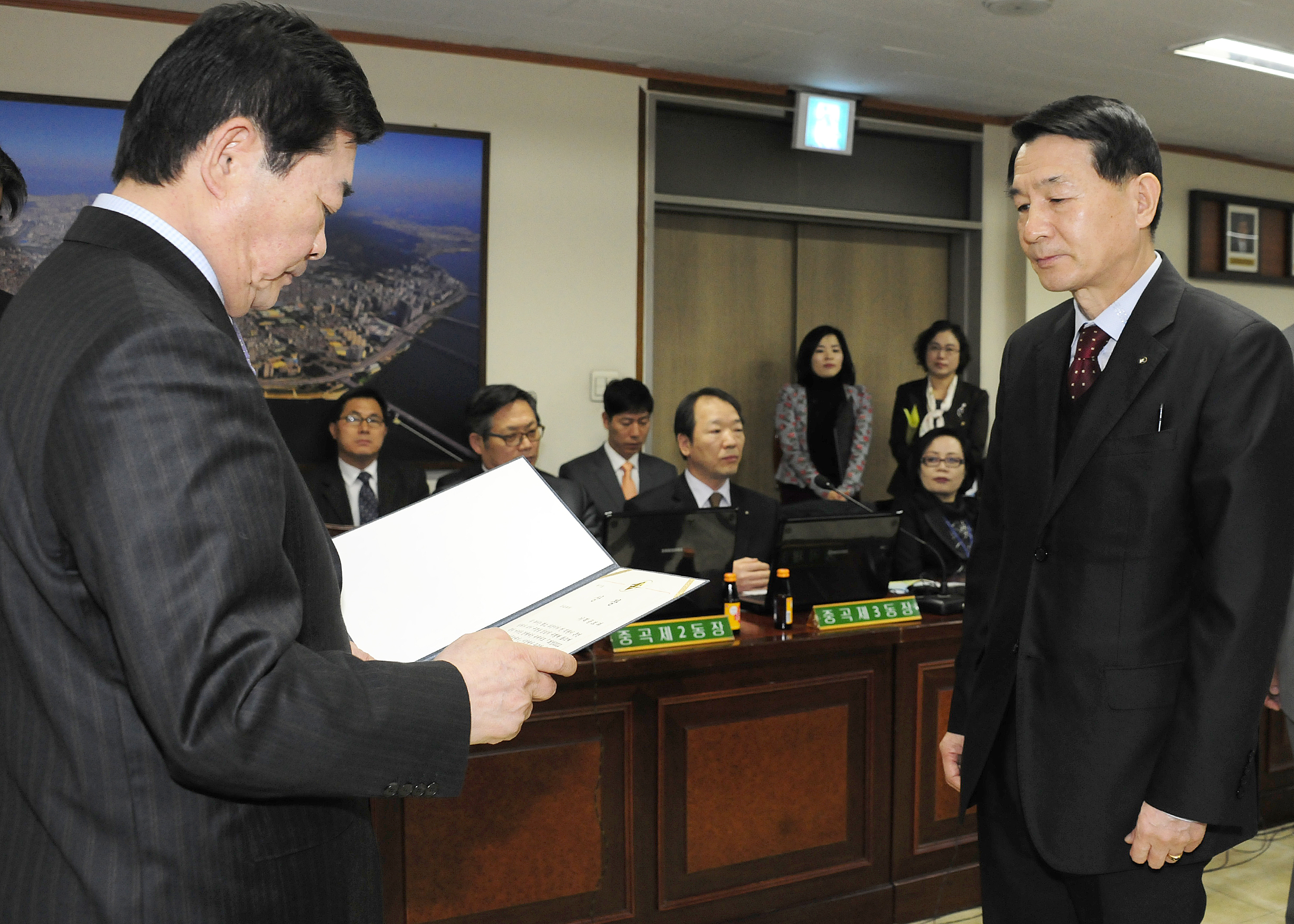 20120322-구 동 확대간부회의 표창 전수 51384.JPG