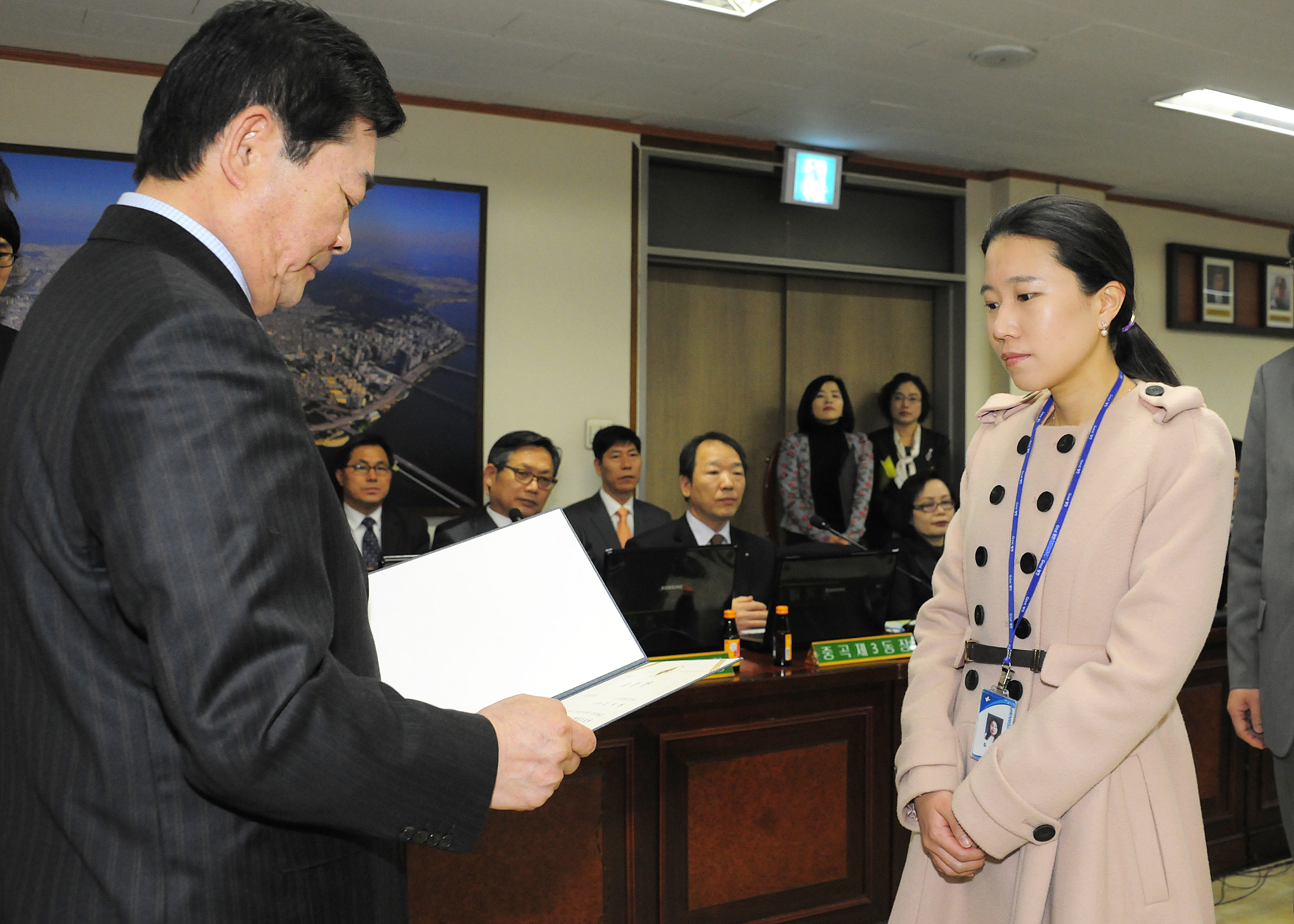20120322-구 동 확대간부회의 표창 전수 51393.JPG
