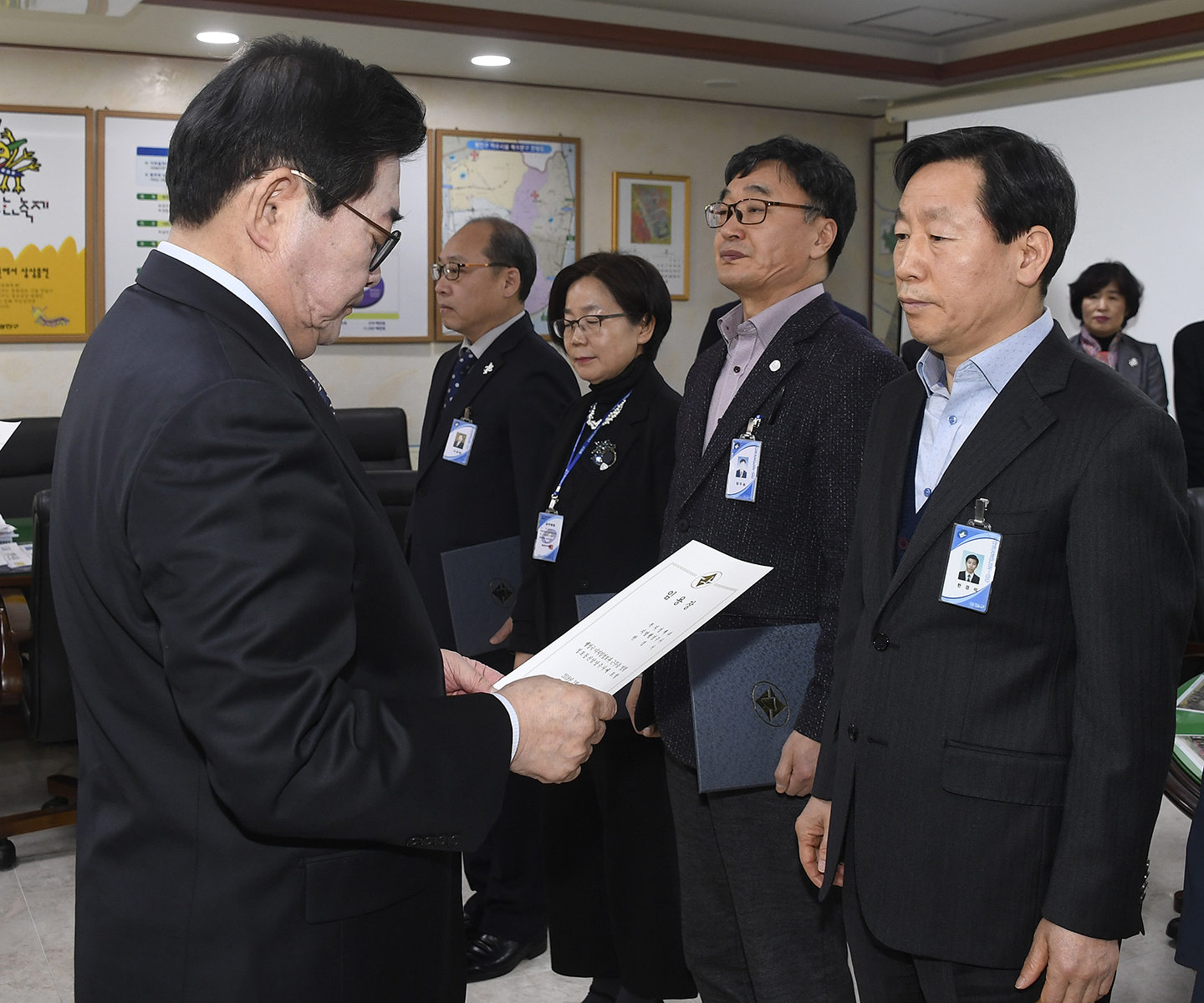 20180201-일반직공무원 5.6급 임용장 수여 170780.jpg