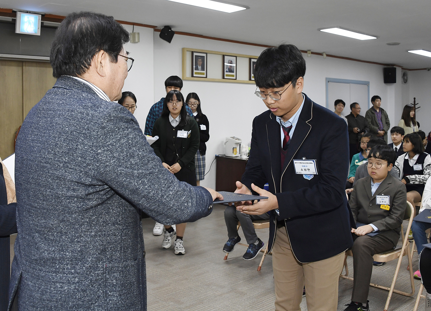20171024-광진구 아동청소년의회 의원 위촉식 163236.jpg