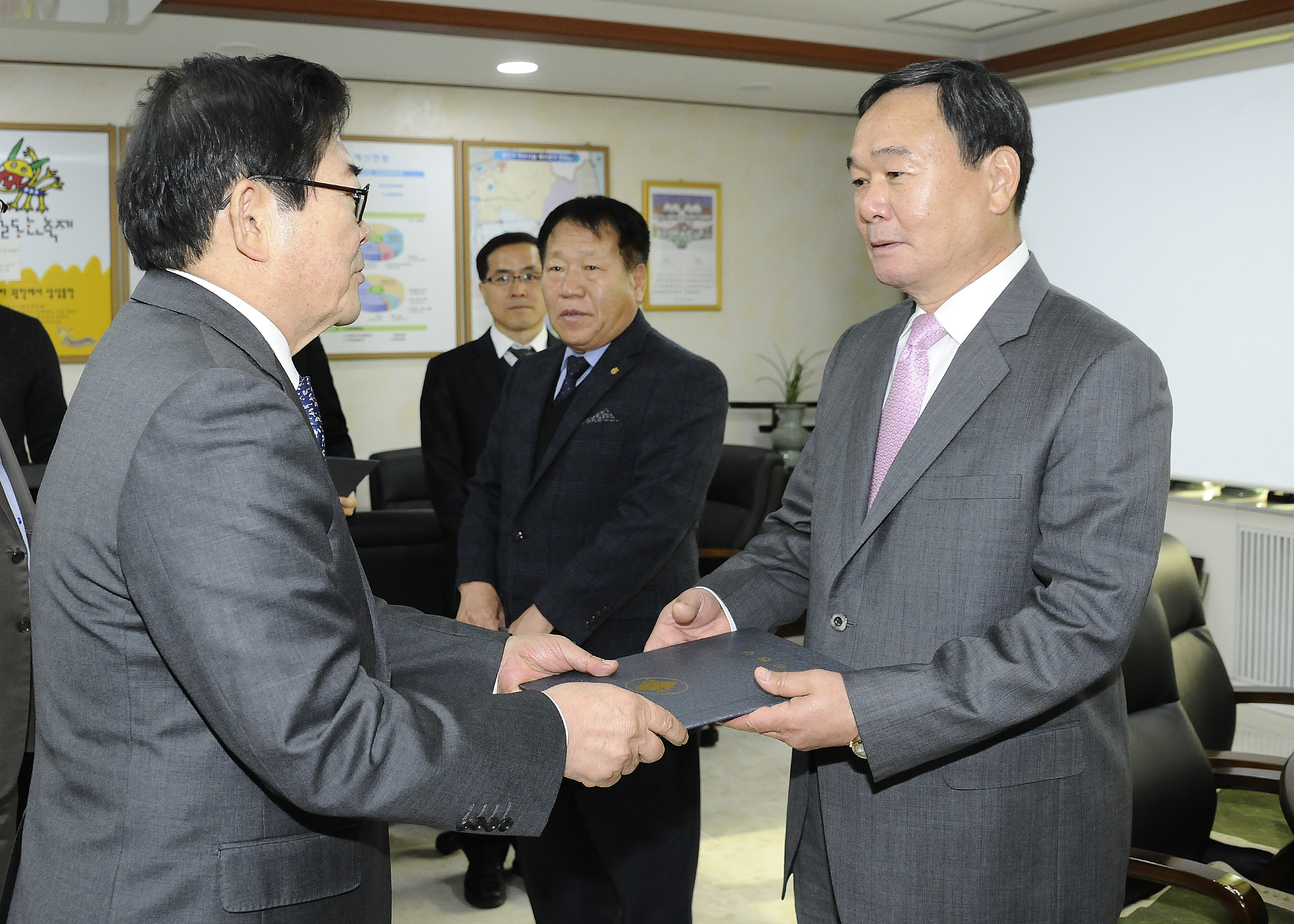 20141126-교통민원신고 심의위원회 위촉장수여 109004.JPG