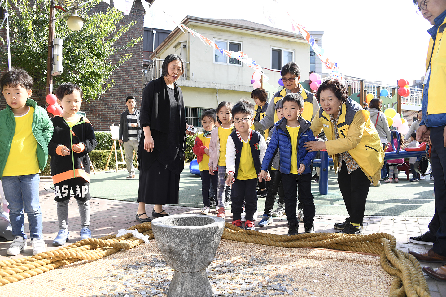 20171024-군자동 사랑을 모아 동전던지기 163106.jpg