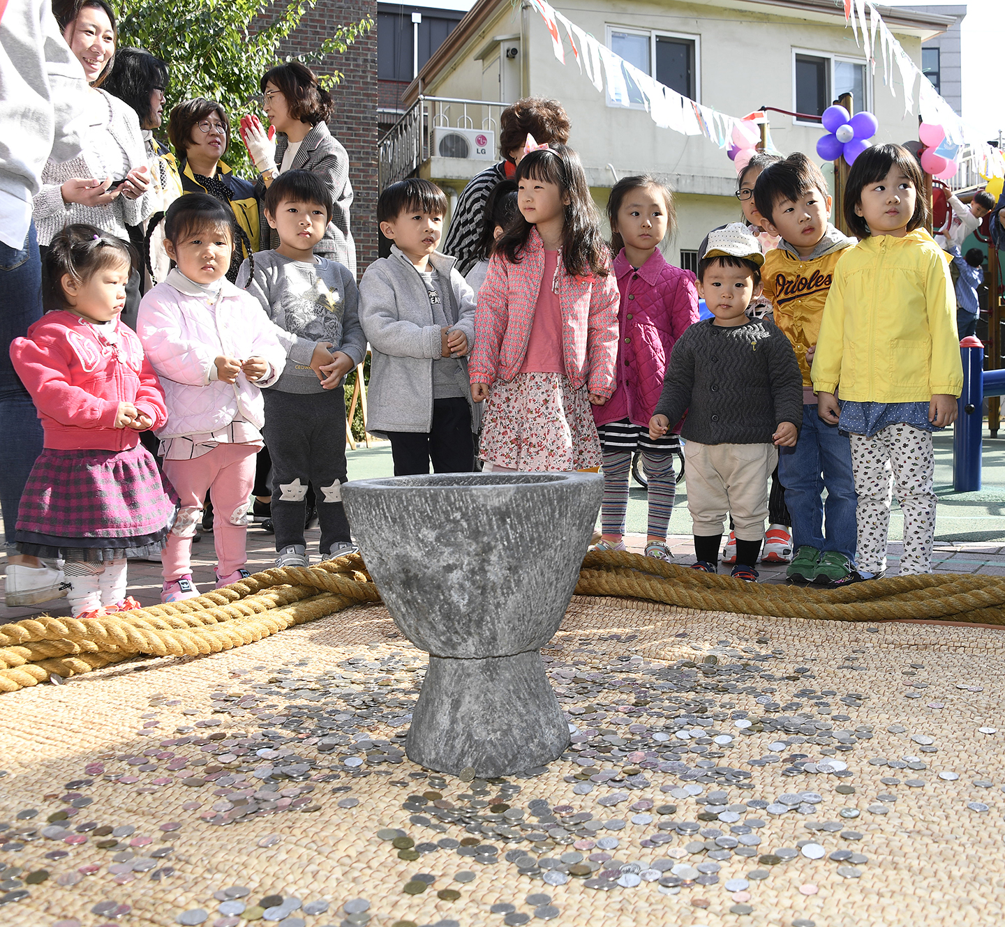 20171024-군자동 사랑을 모아 동전던지기 163127.jpg