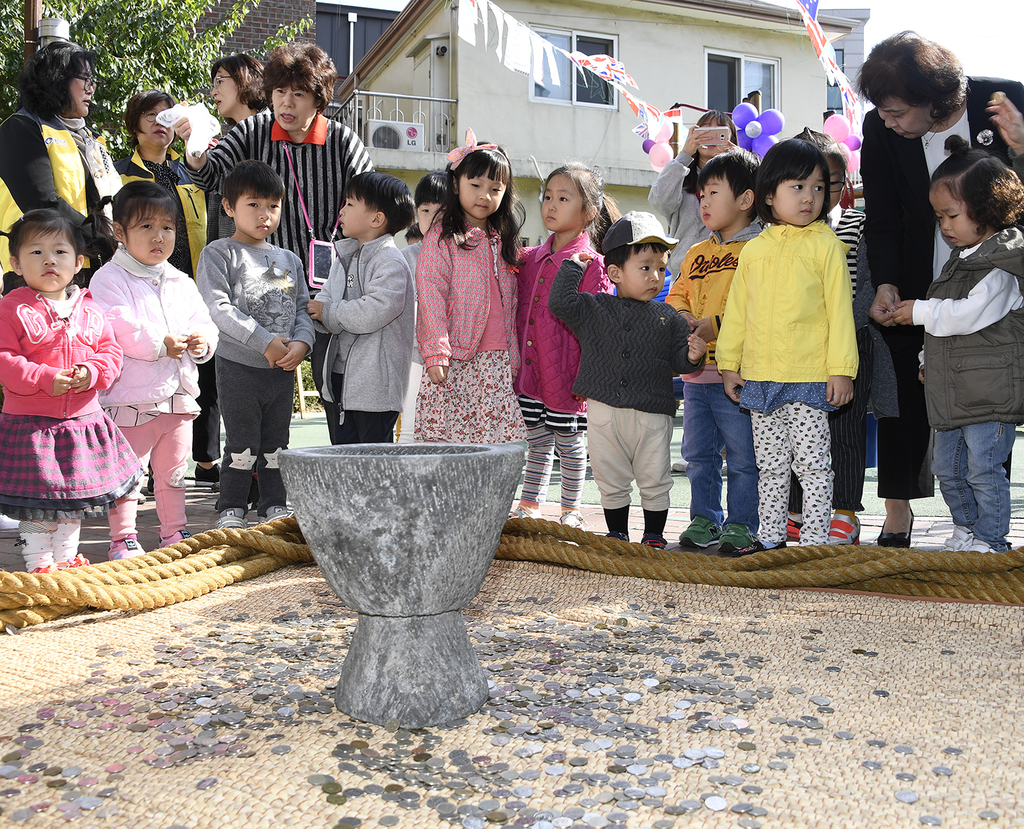 20171024-군자동 사랑을 모아 동전던지기 163128.jpg
