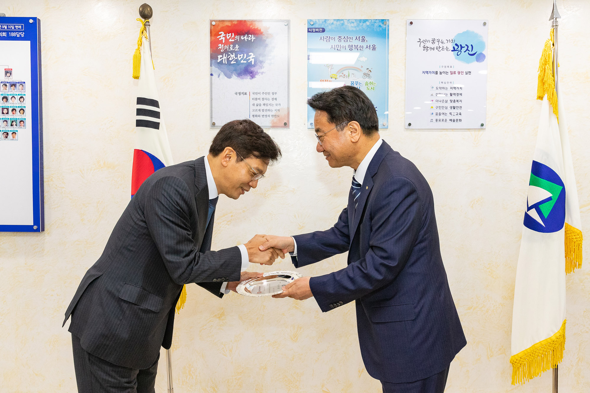 20181005-법률고문 변호사 위촉식 176426.jpg
