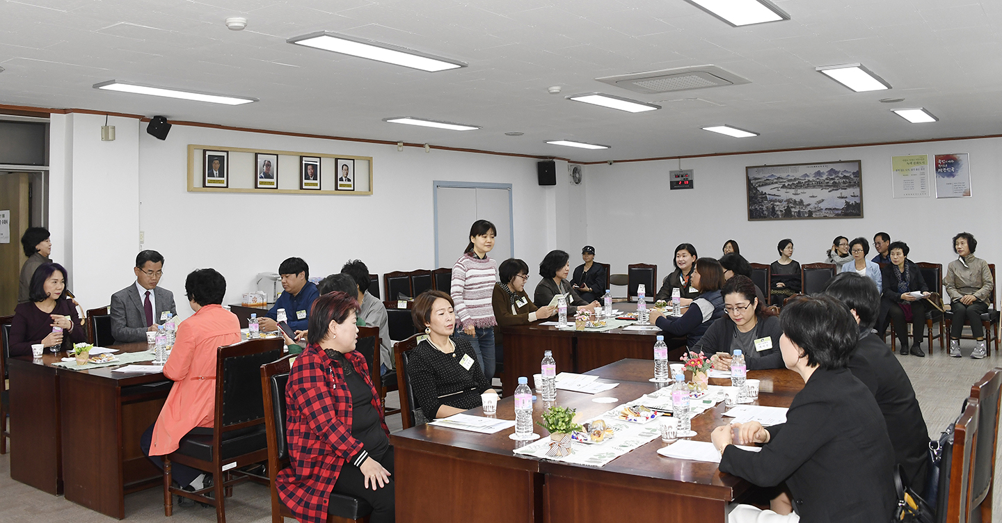 20171023-10월 정기 구민표창 수여 162896.jpg